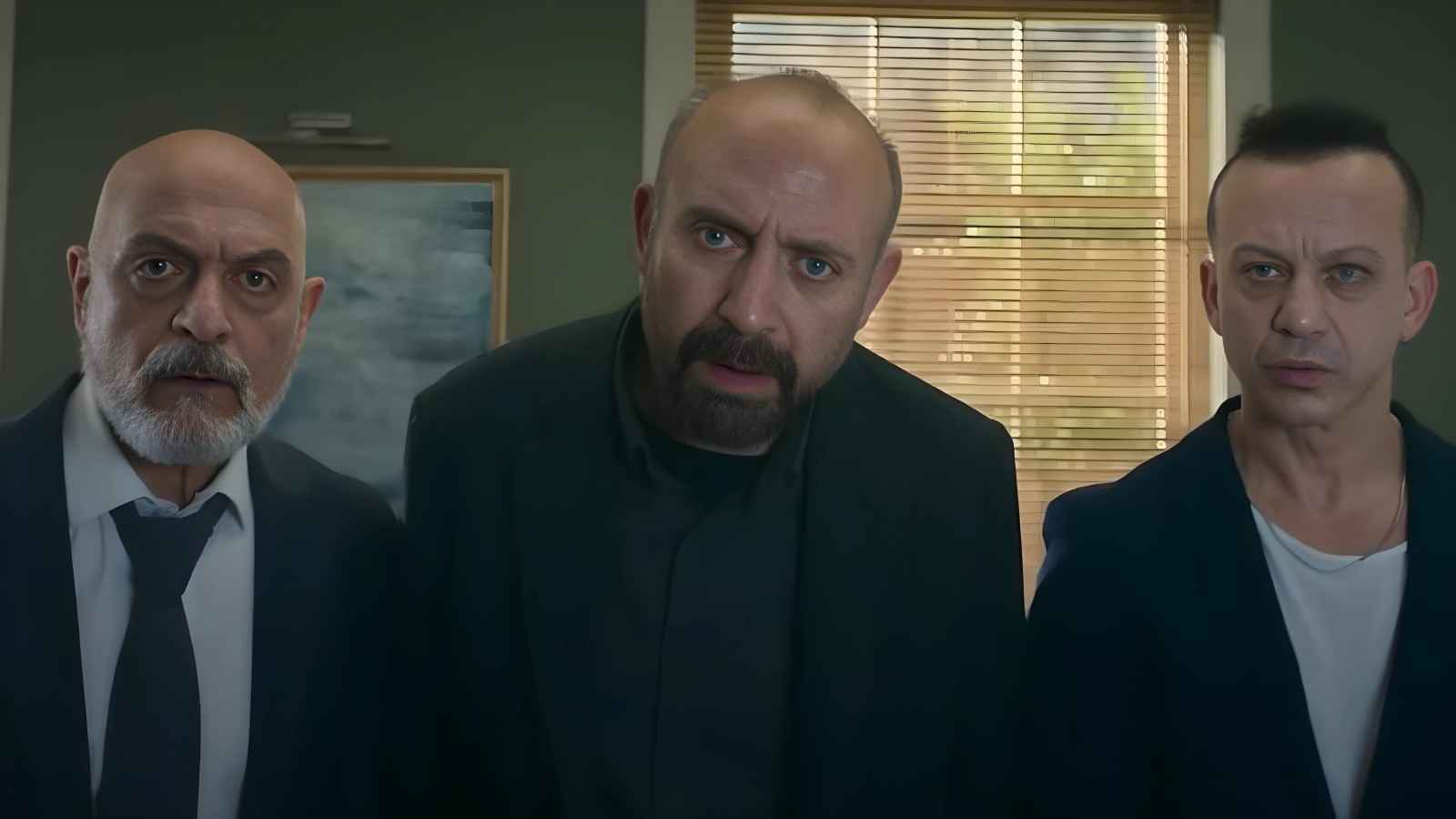 مسلسل "عشاق مجهولون" 