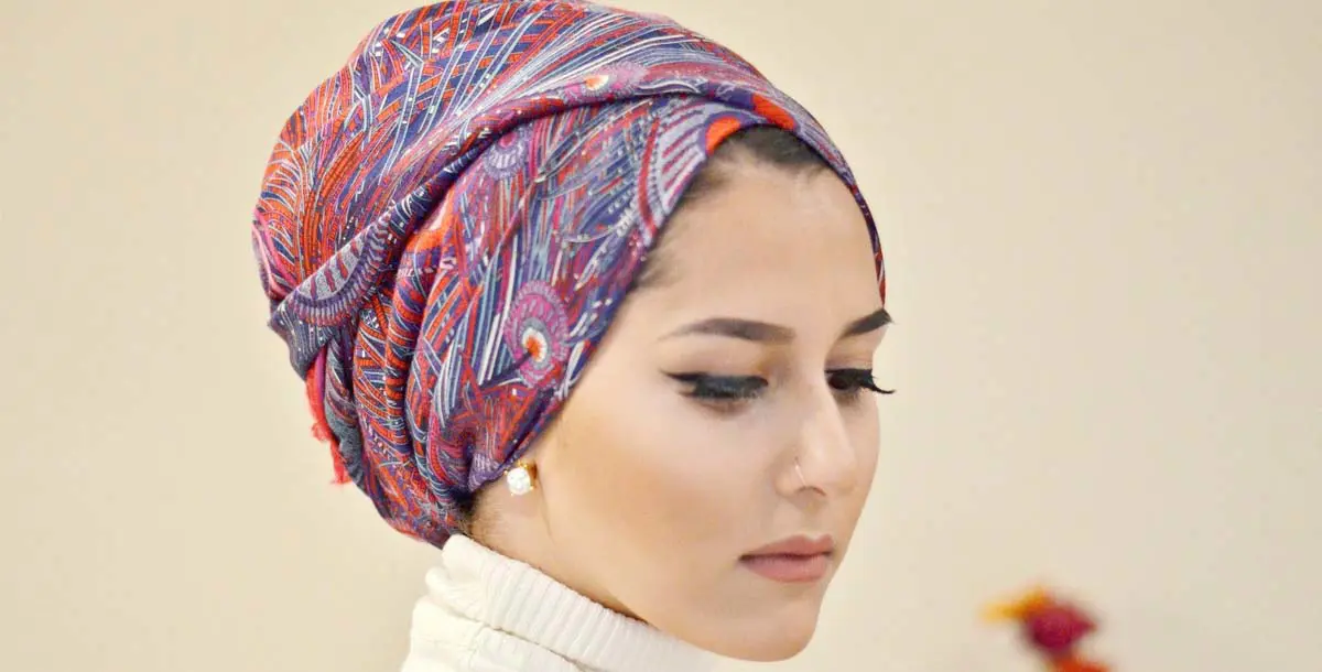 "التربون" يجتاح موضة الحجاب في 2015