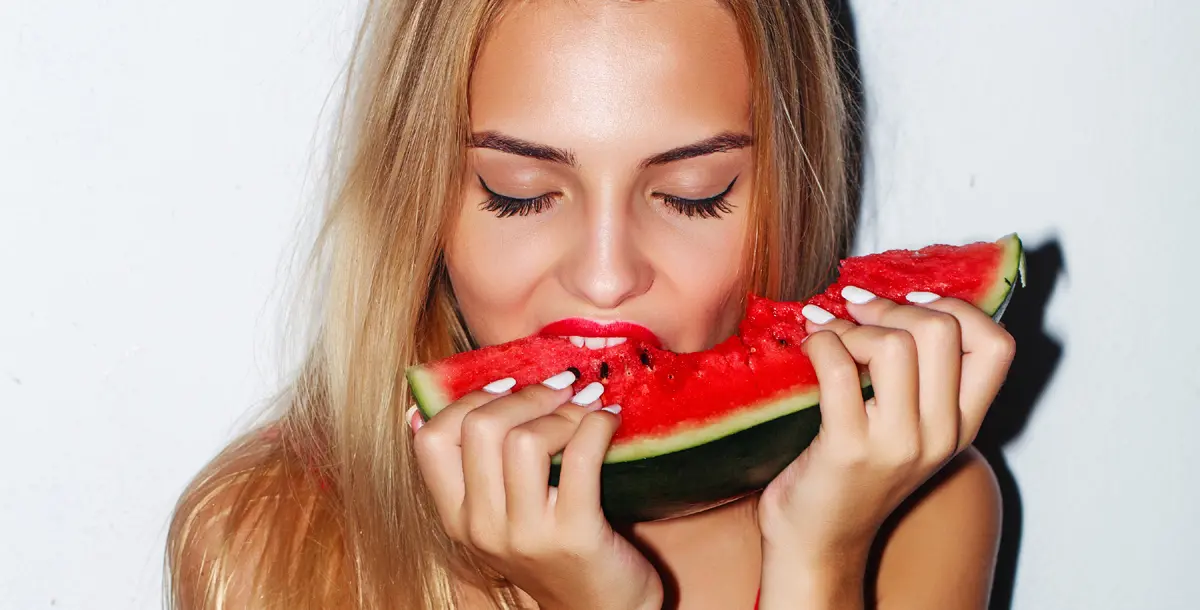 هل تناول الفاكهة بكثرة مضّر بصحتك؟