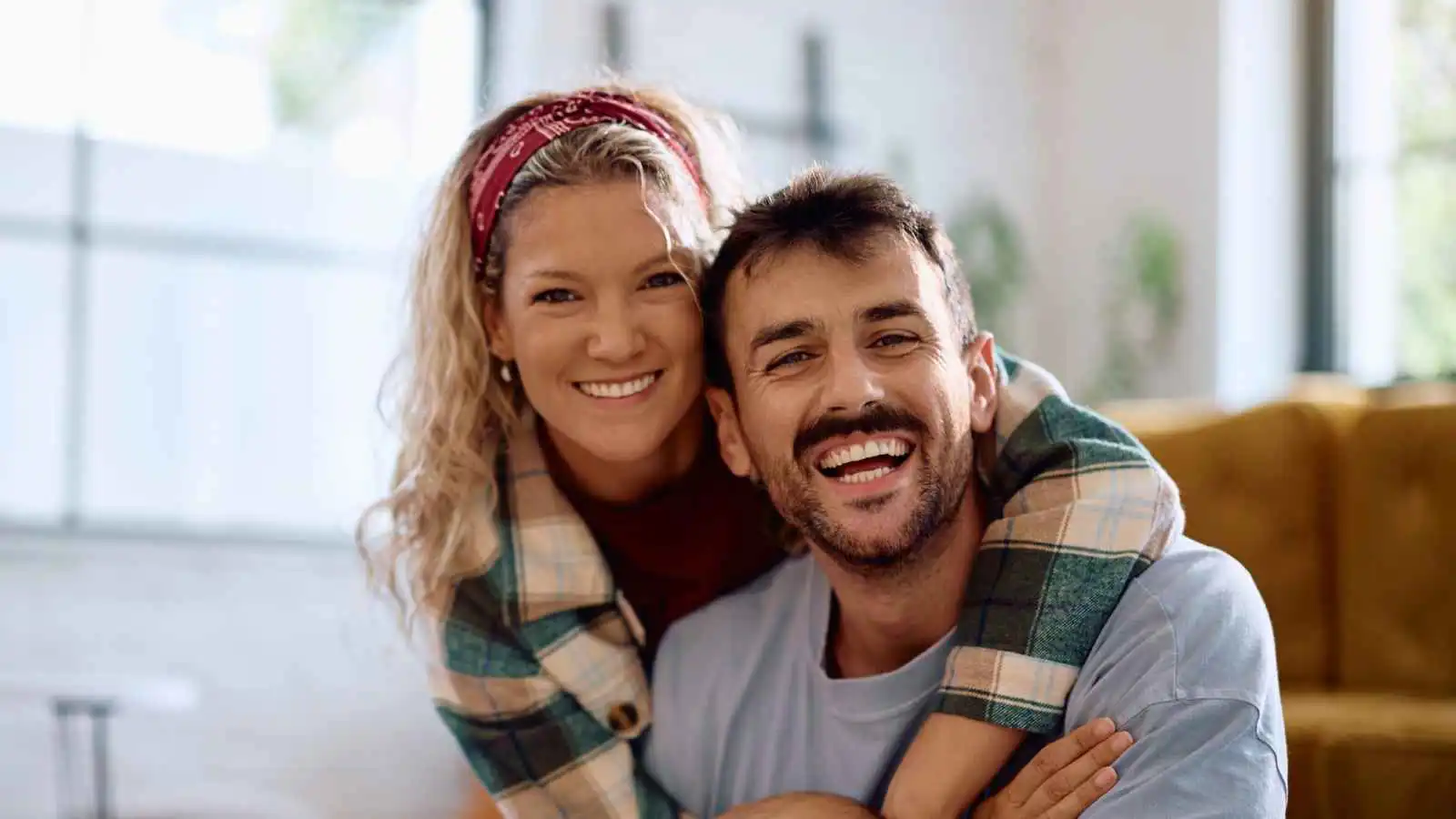 لماذا يبدأ نجاح أي علاقة بعلاقتك بنفسك؟