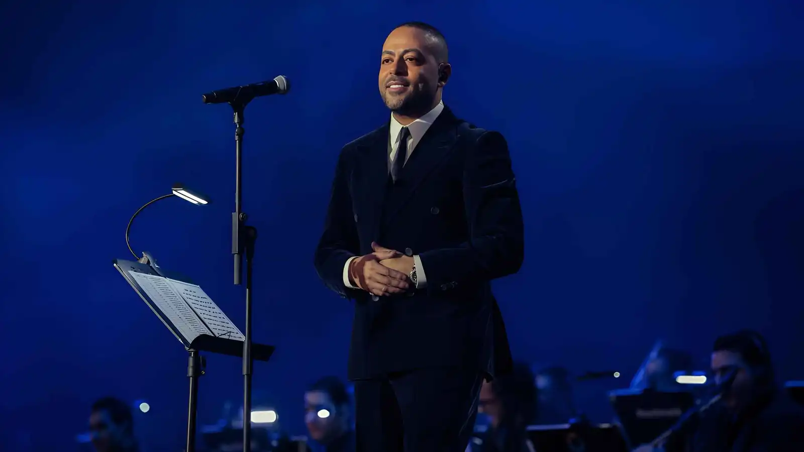 تامر عاشور يحدد موعد حفله في مهرجان قرطاج الدولي