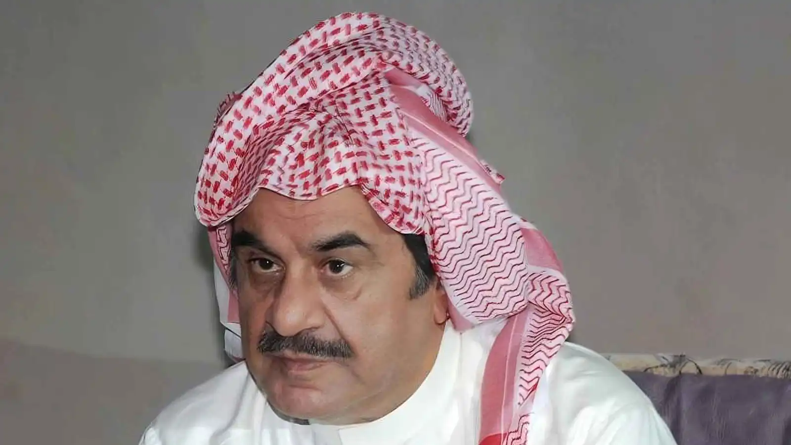 حبيب غلوم بينهم.. نجوم يحيون ذكرى وفاة عبد الحسين عبد الرضا