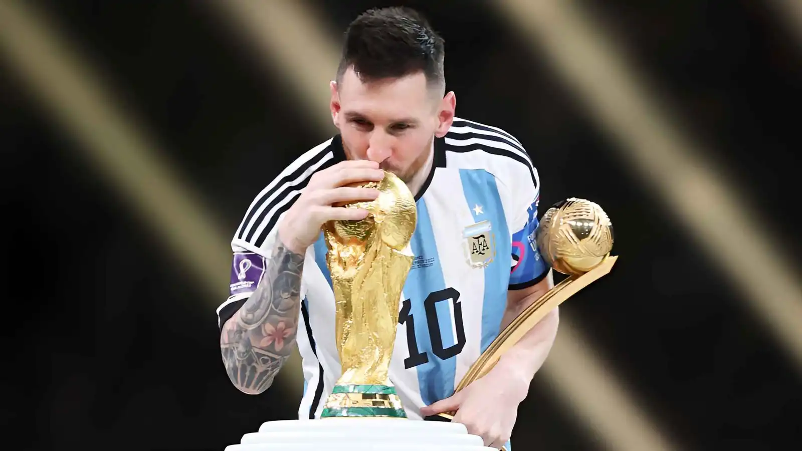 معلومات قد لا تعرفها عن كأس العالم الذهبية