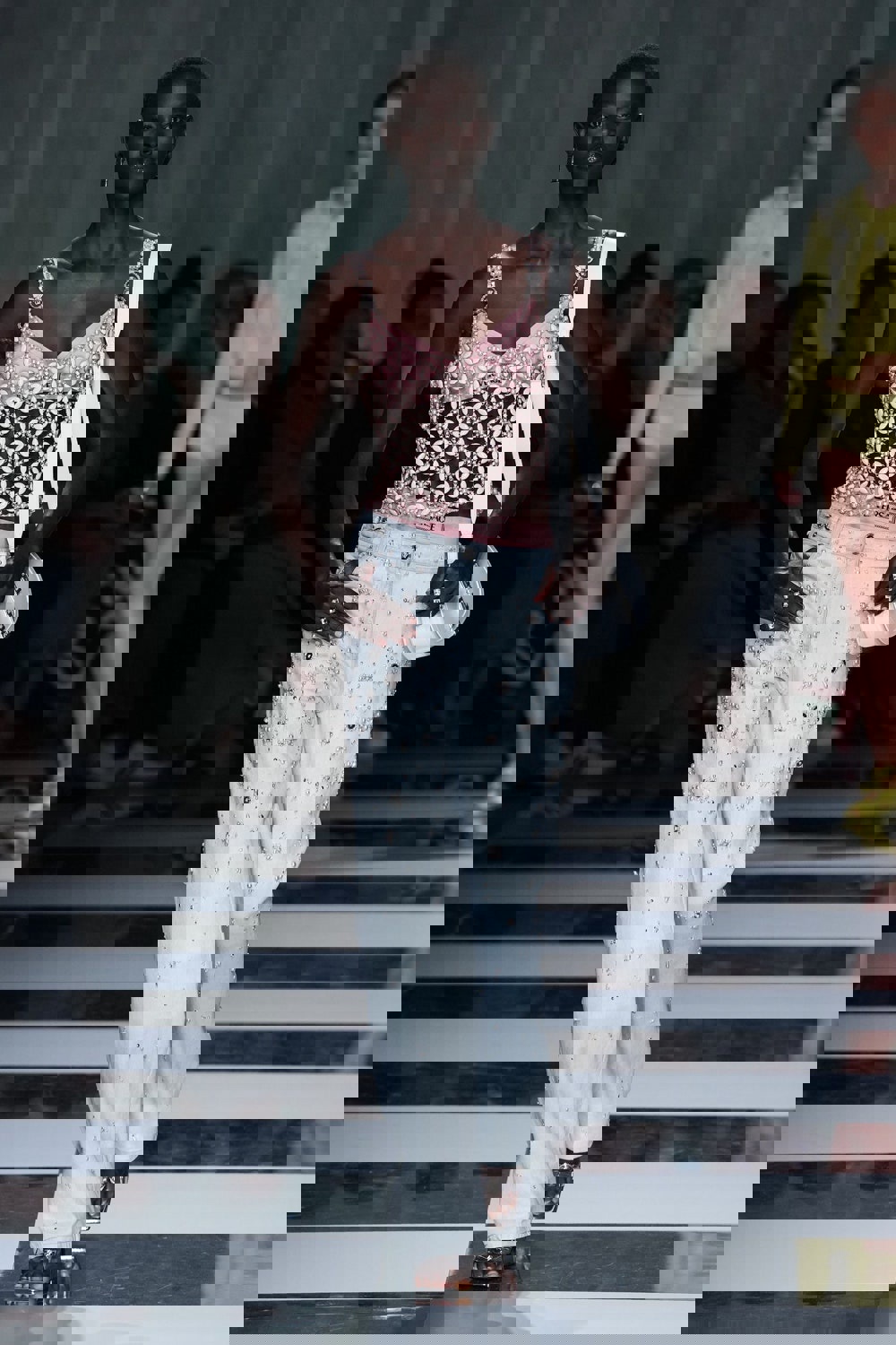 c06fb4eb-a82c-4f0c-b36c-1481c9e2aa15