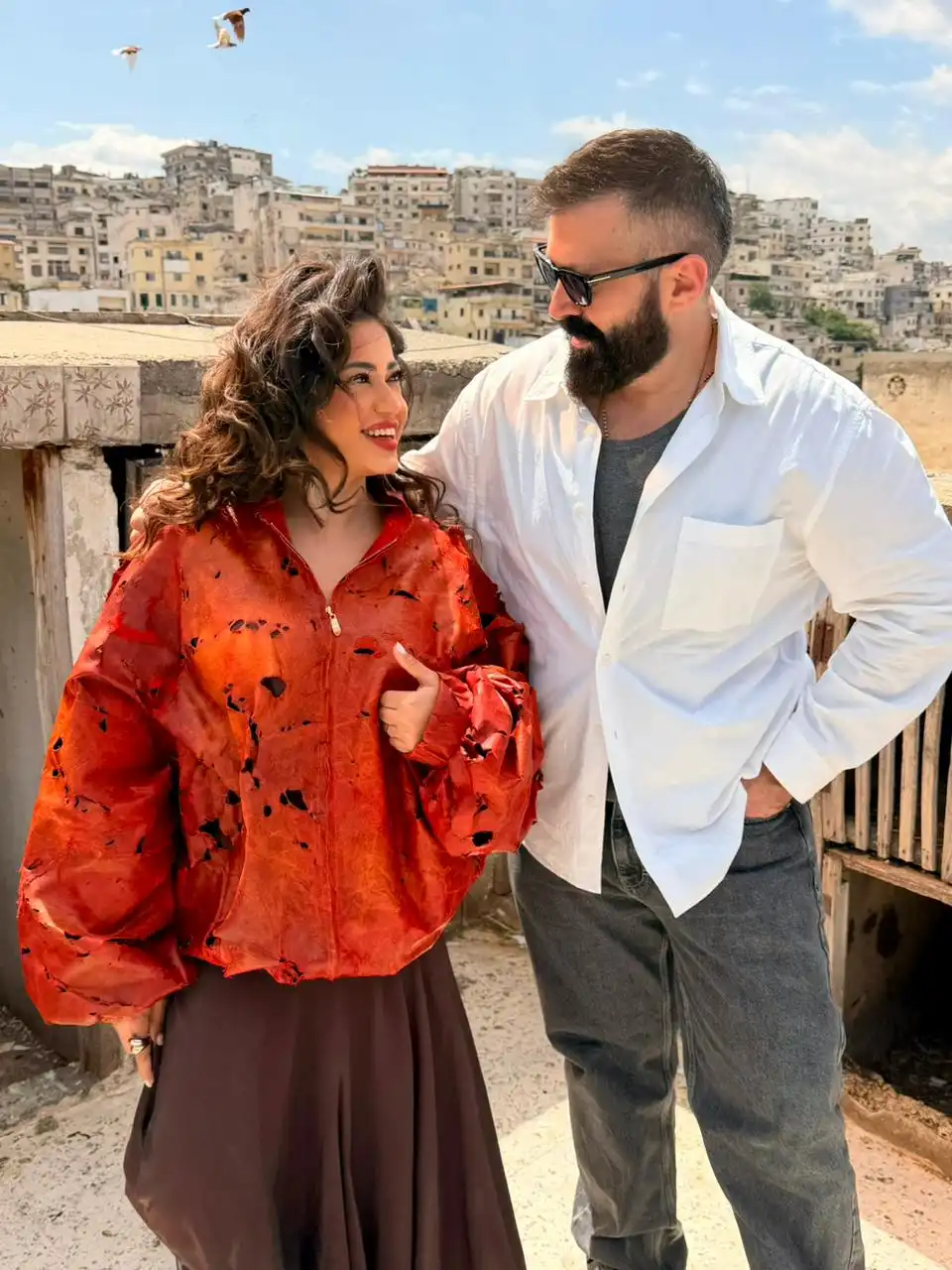جو بو عيد ورحمة رياض في كواليس أغنية "الأول على الأول"