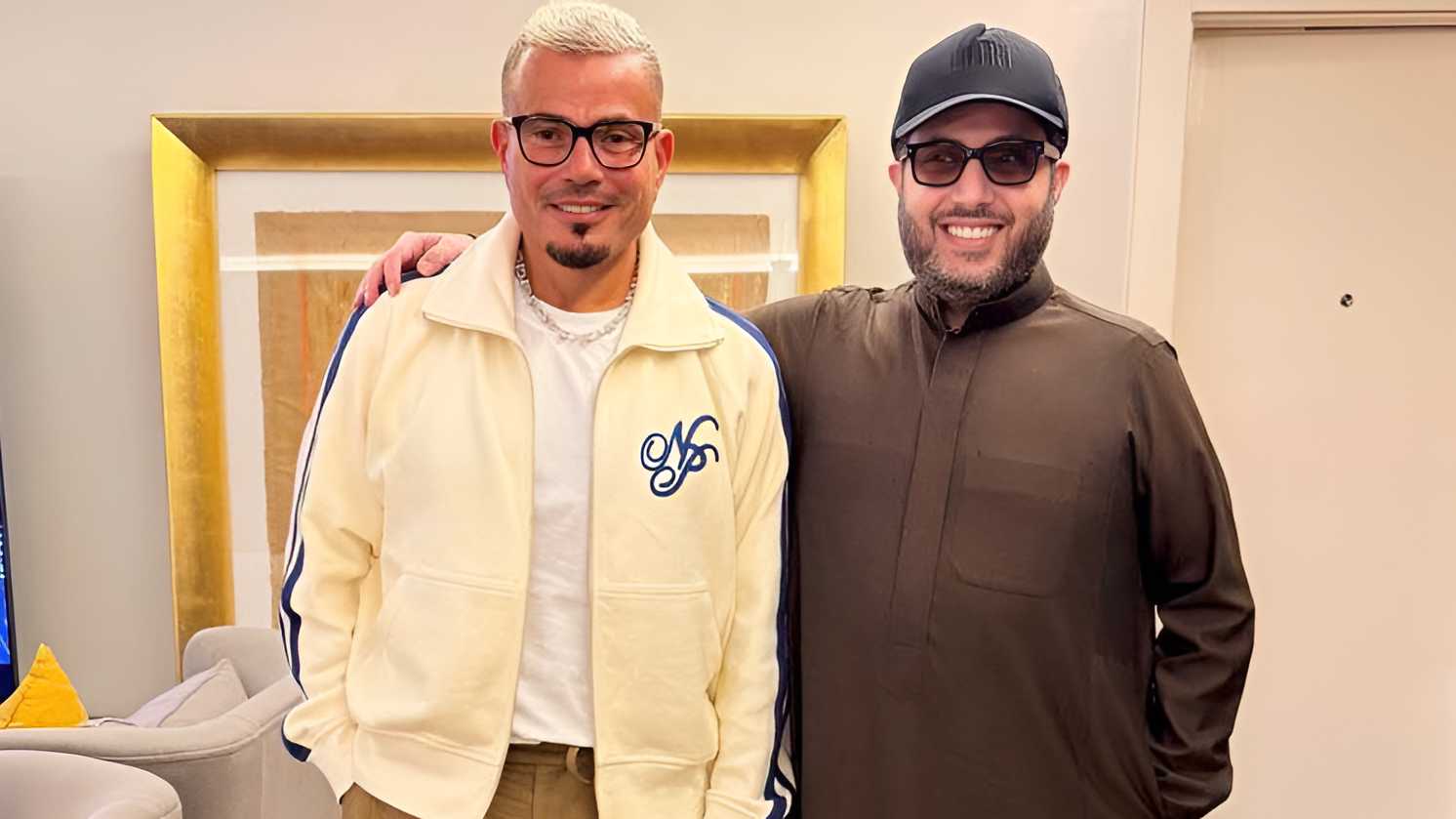 تركي آل الشيخ يزور عمرو دياب وأنغام تفاجئه بـ"فطير مشلتت"