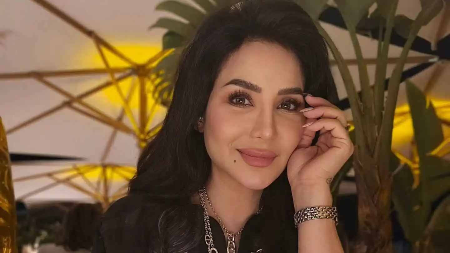 لجين عمران تكشف حقيقة ما ظهر في "دبي بلينغ" وتتحدث عن أبنائها وزواجها