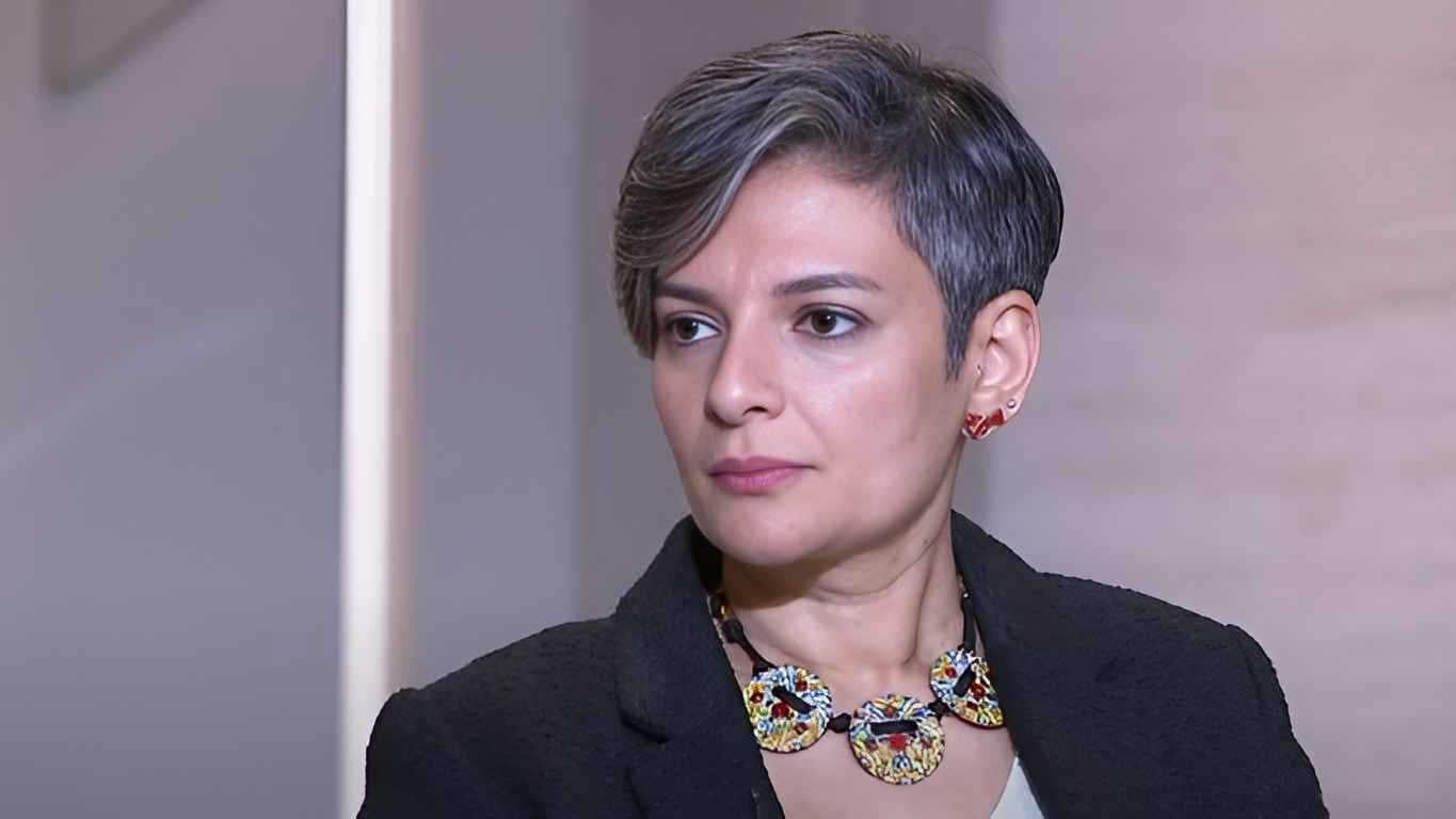 مريم نعوم تحسم الجدل حول حقوق "اللص والكلاب"