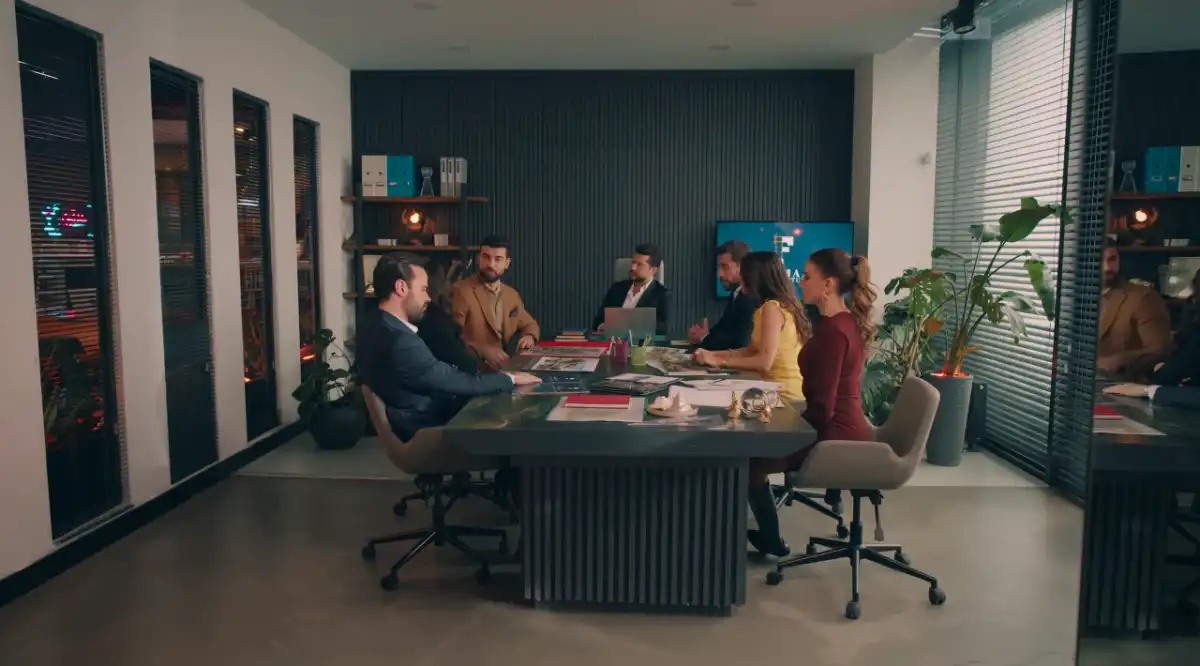 ملخص الحلقة 41 من مسلسل حب ع ورق