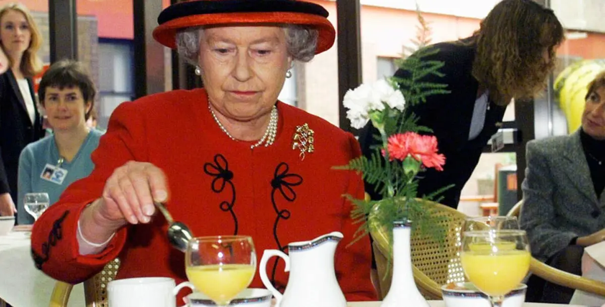 طباخ الملكة إليزابيث يكشف أسرار أكلاتها المفضلة
