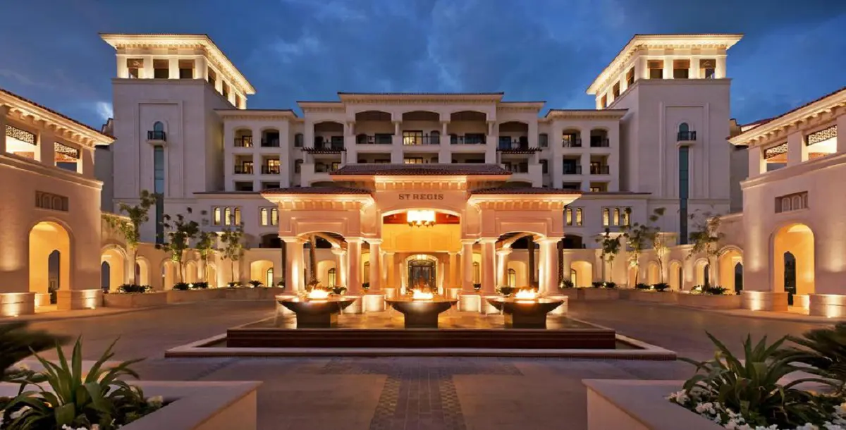 مركز "ريميد سبا" بفندق سانت ريجيس أبو ظبي يقدّم رحلة استرخاء فريدة