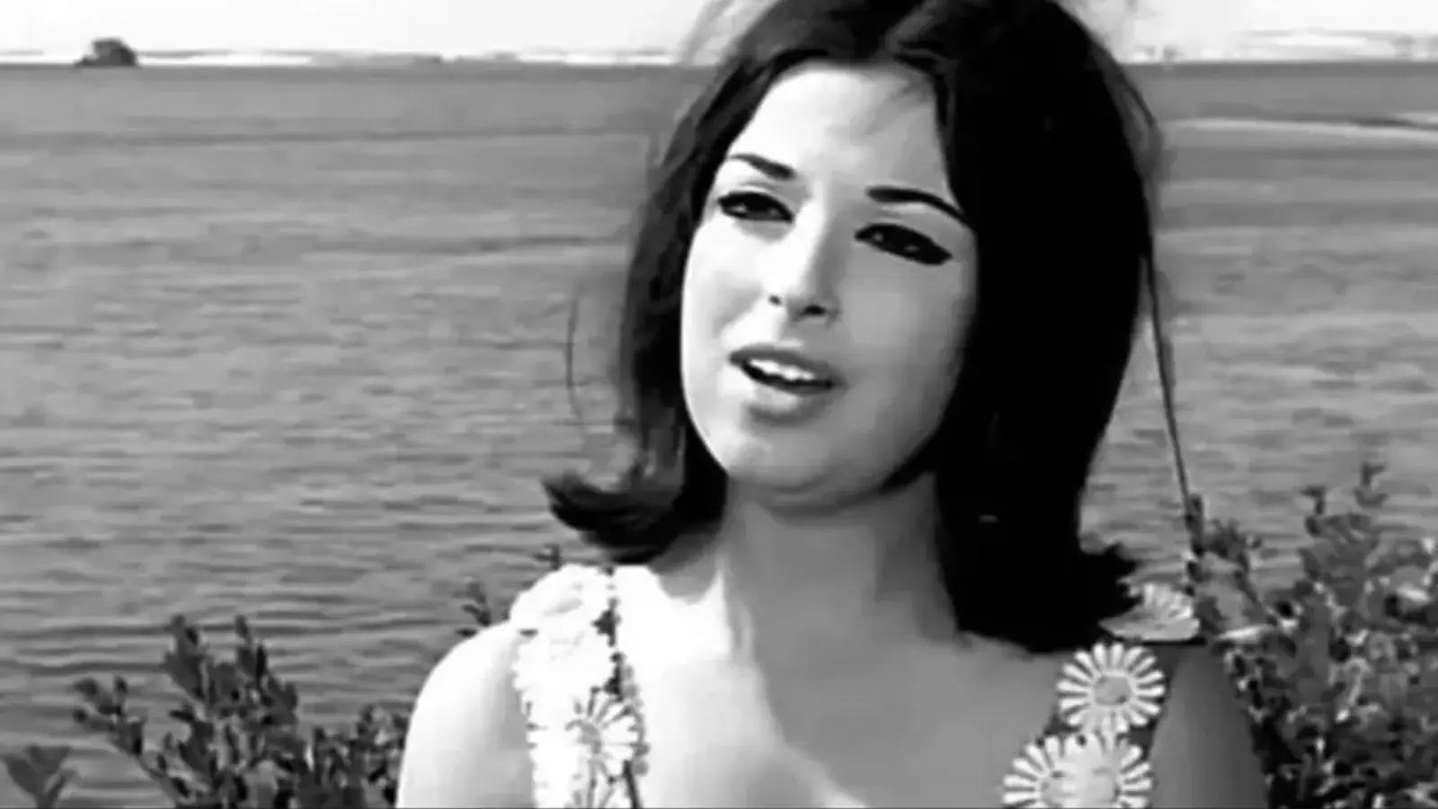 من أفلام نجاة الصغيرة