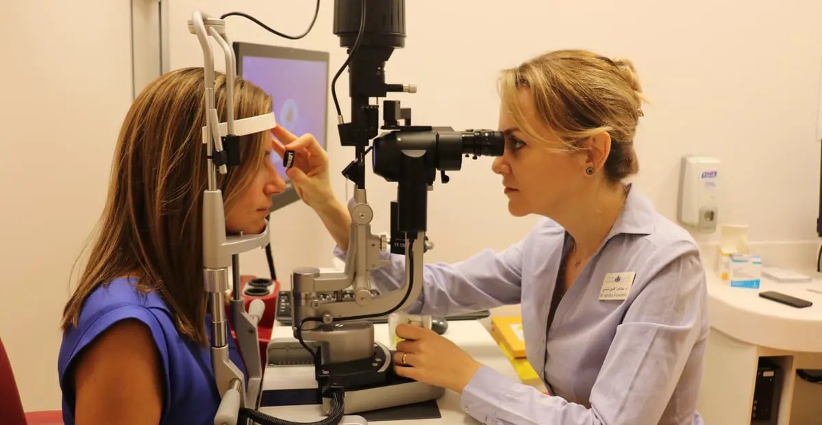 مستشفى مورفيلدز دبي للعيون يقدم خيارات من النظارات الطبية وعمليات الليزك