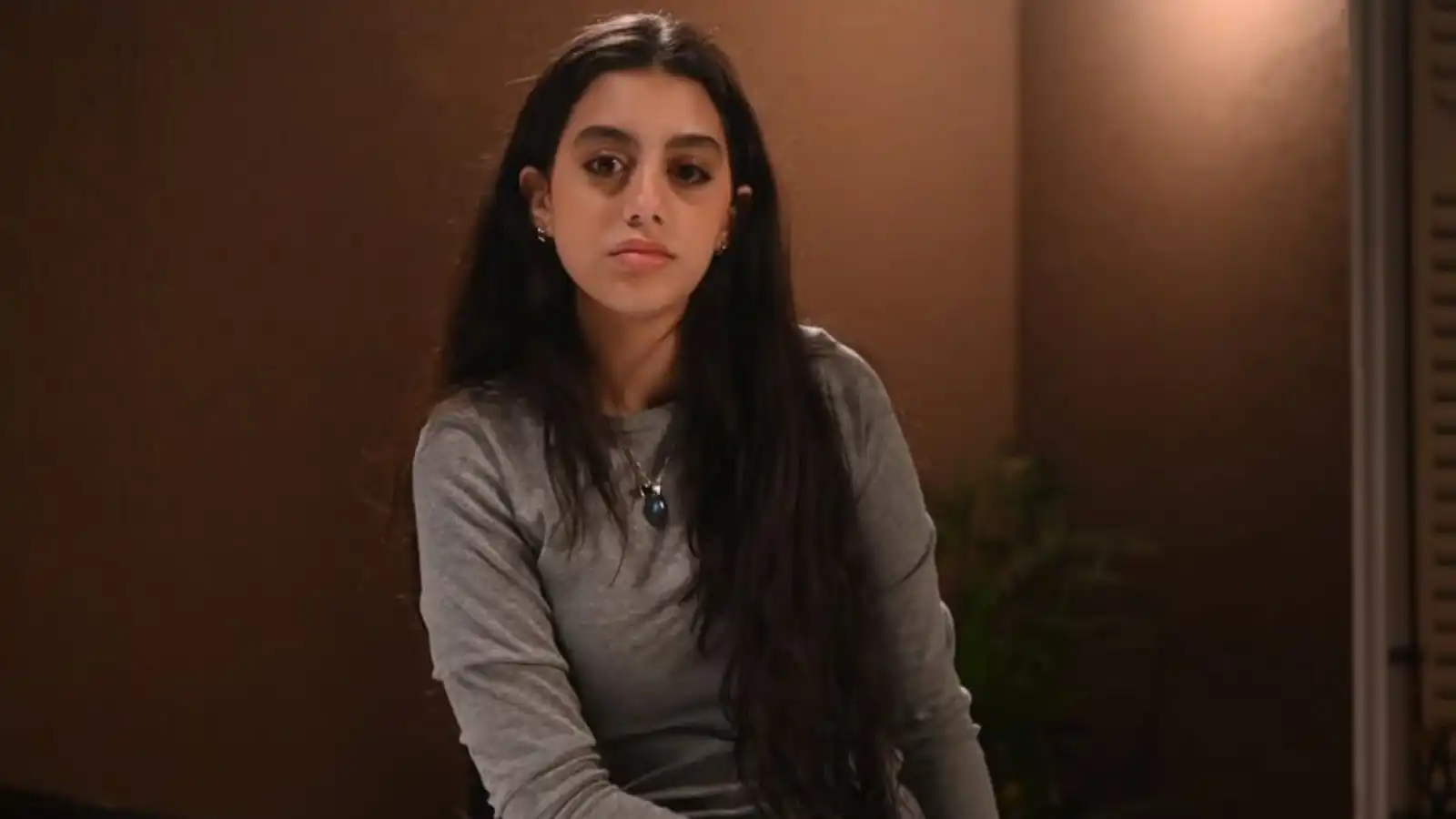 طرد "تيا" من منزلها في مسلسل "ميدتيرم" الحلقة 7