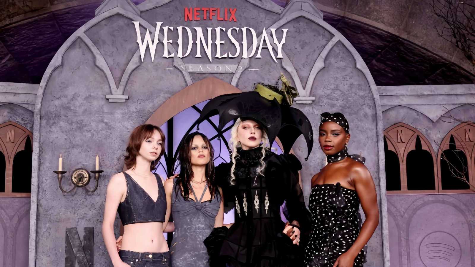 نجمتا مسلسل Wednesday تظهران بشكل مفاجئ في حفل ليدي غاغا