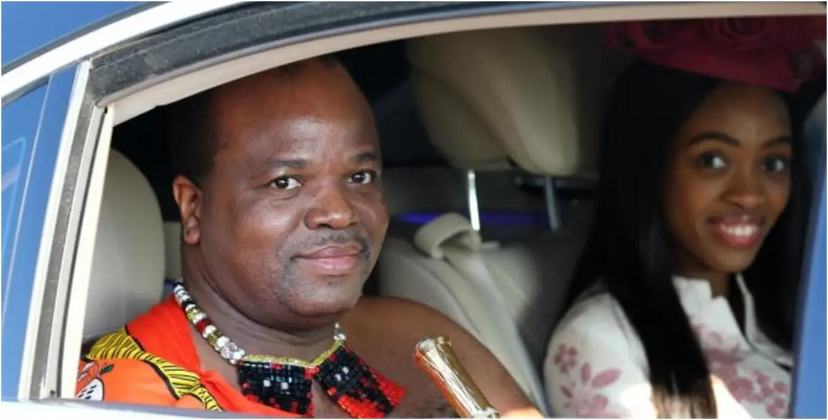 ملك إفريقي يستفزُّ شعبه الفقير بشراء أسطول سيارات فاخرة لزوجاته الـ14!