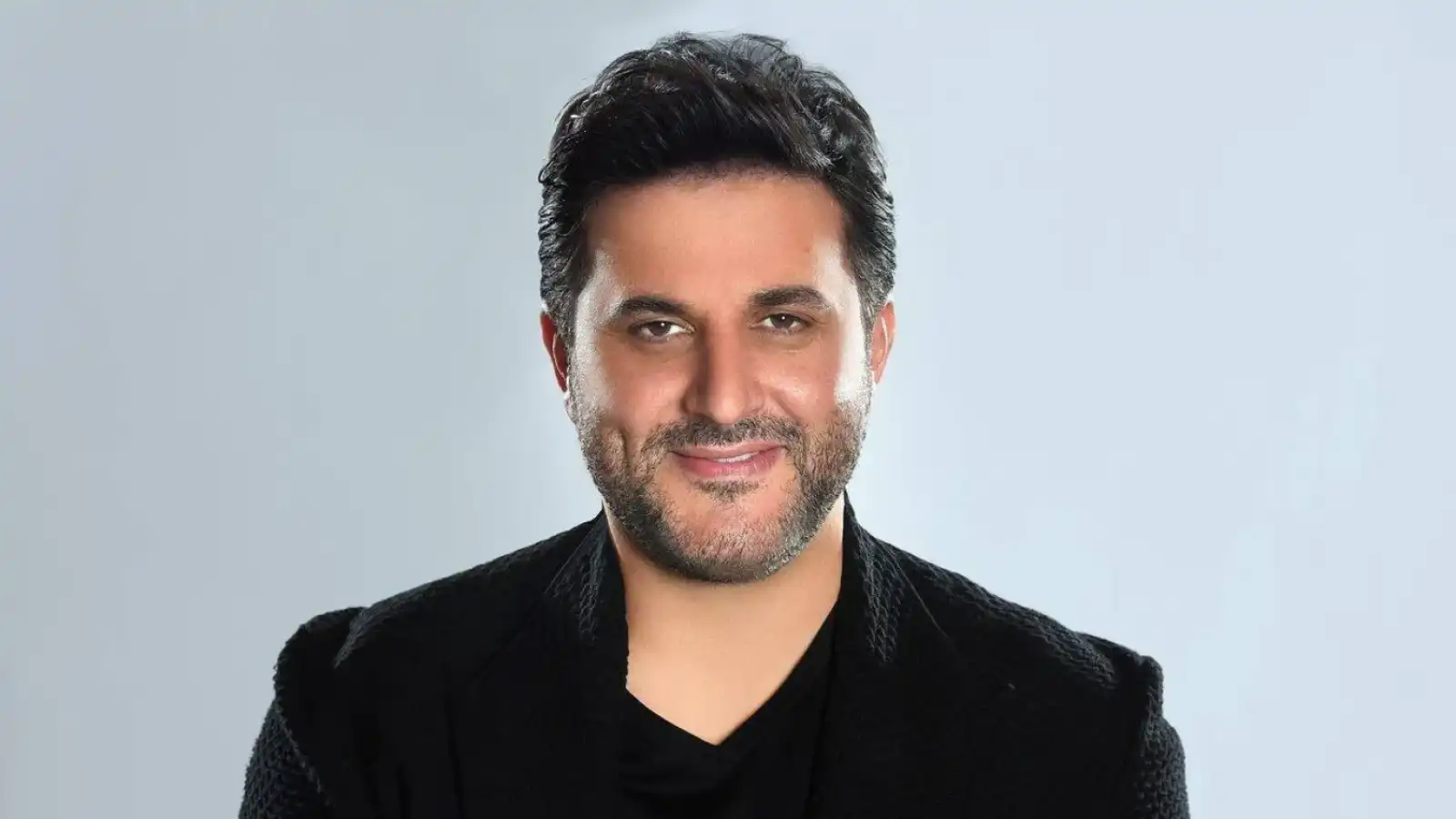 ملحم زين يفجع برحيل حماه علي سالم البيض