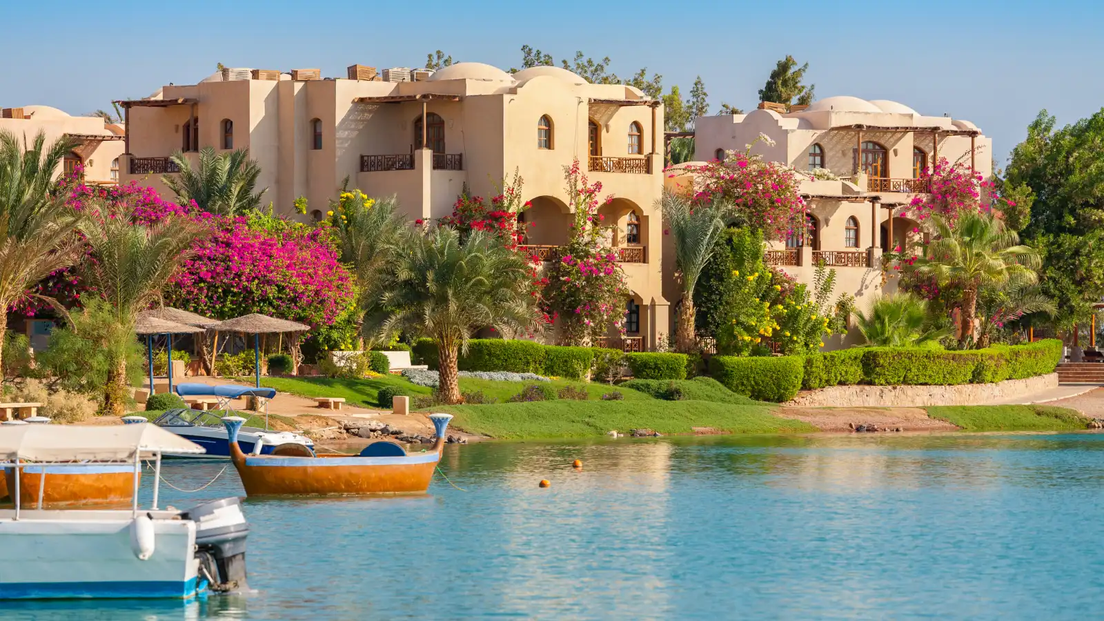 الجونة وجهات ساحلية عربية مثالية لشهر العسل
