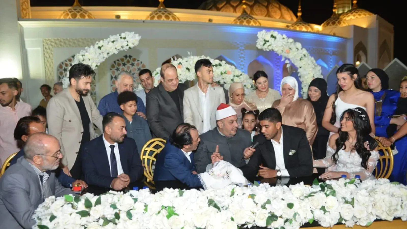علاء مرسي يحتفل بعقد قران ابنته بحضور الفنانين