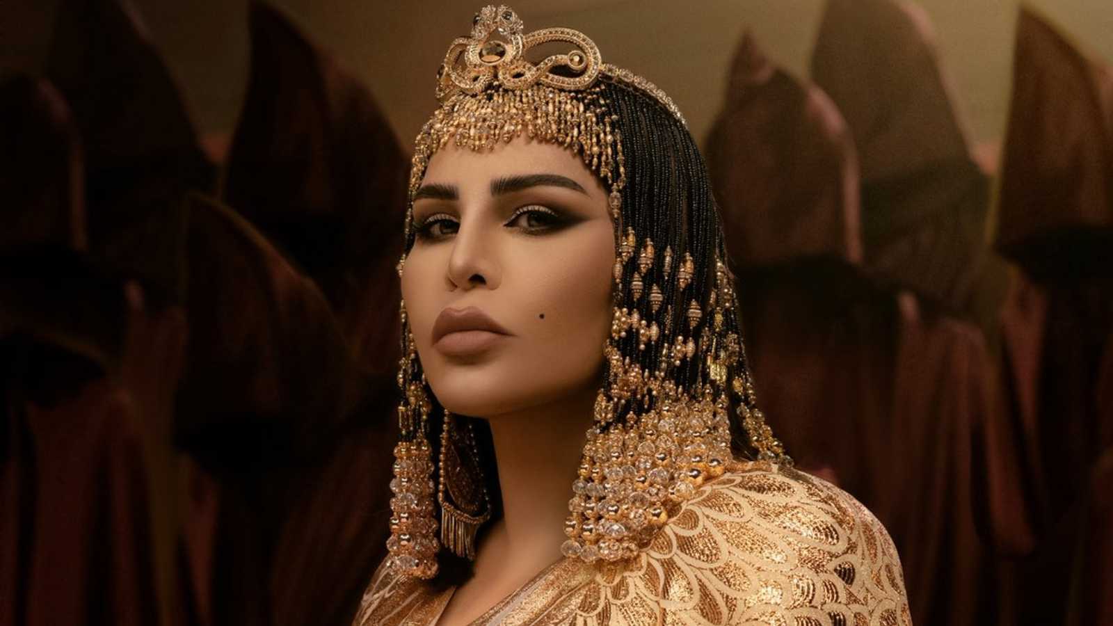 أحلام بزي ملكات الفراعنة في حفل افتتاح المتحف الكبير
