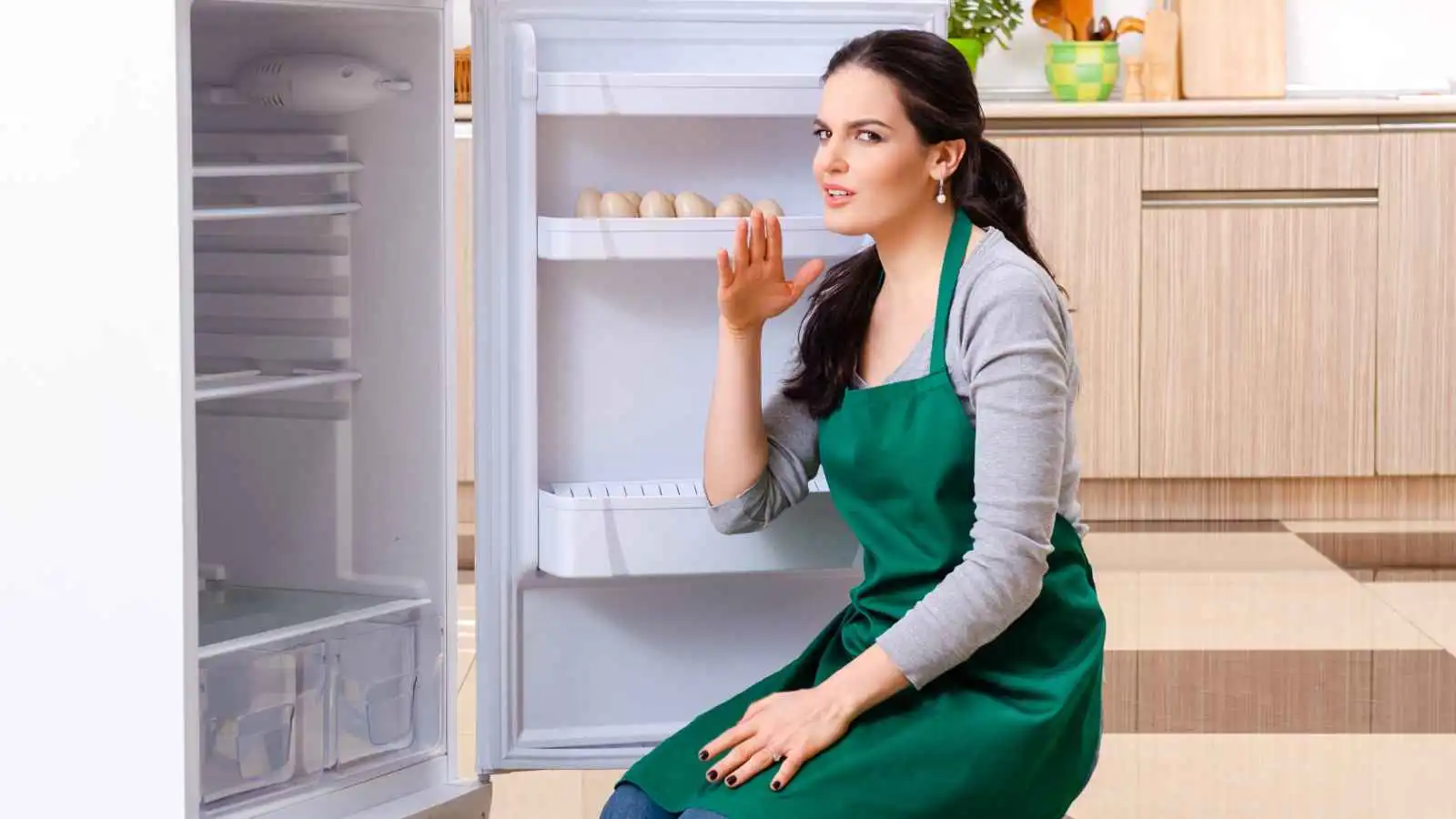 رائحة الثلاجة مزعجة؟ الحل في بقايا قهوتك