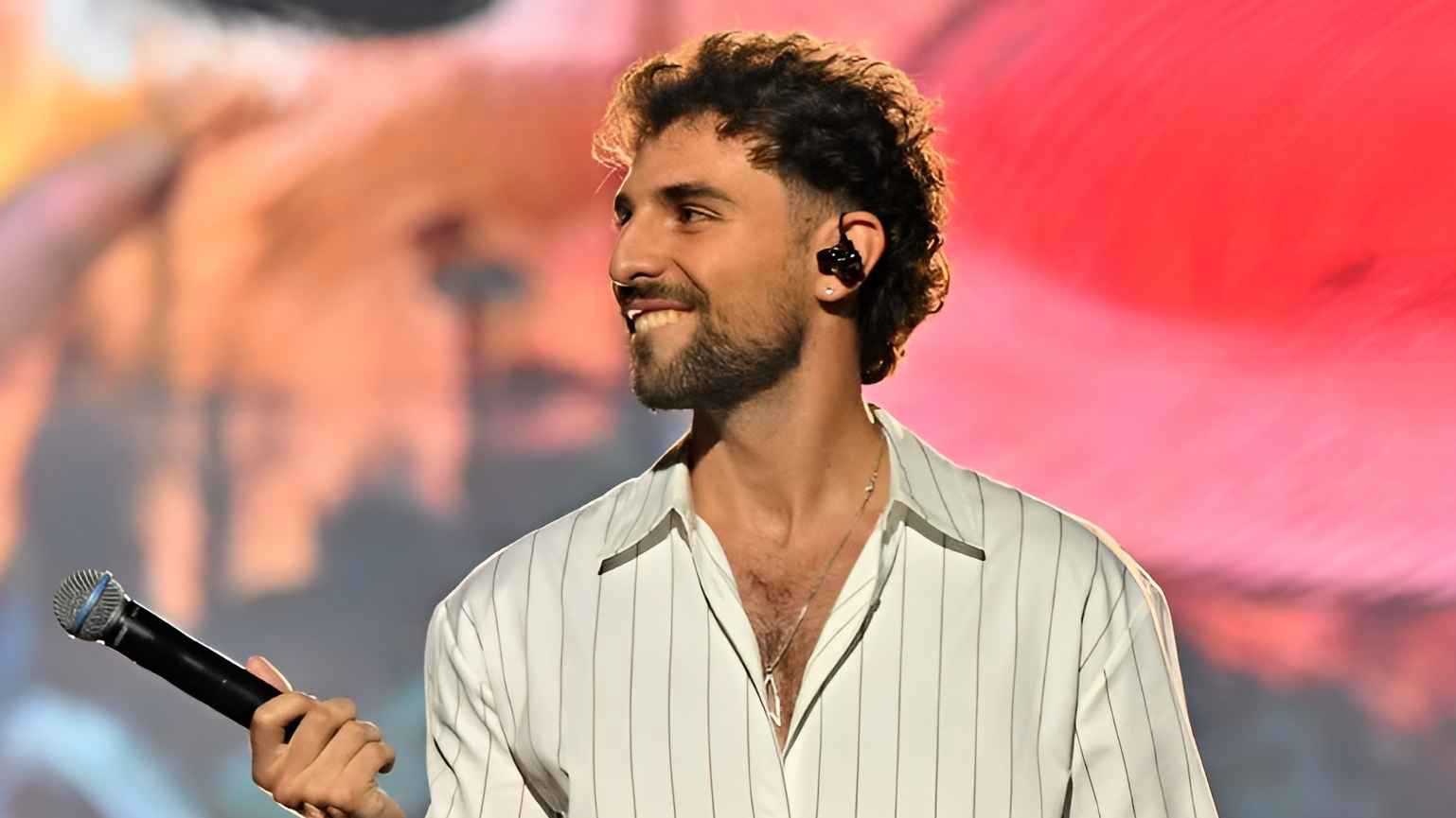 رامي جمال يعلن عن تغيير كامل في شكل موسيقاه وأغانيه