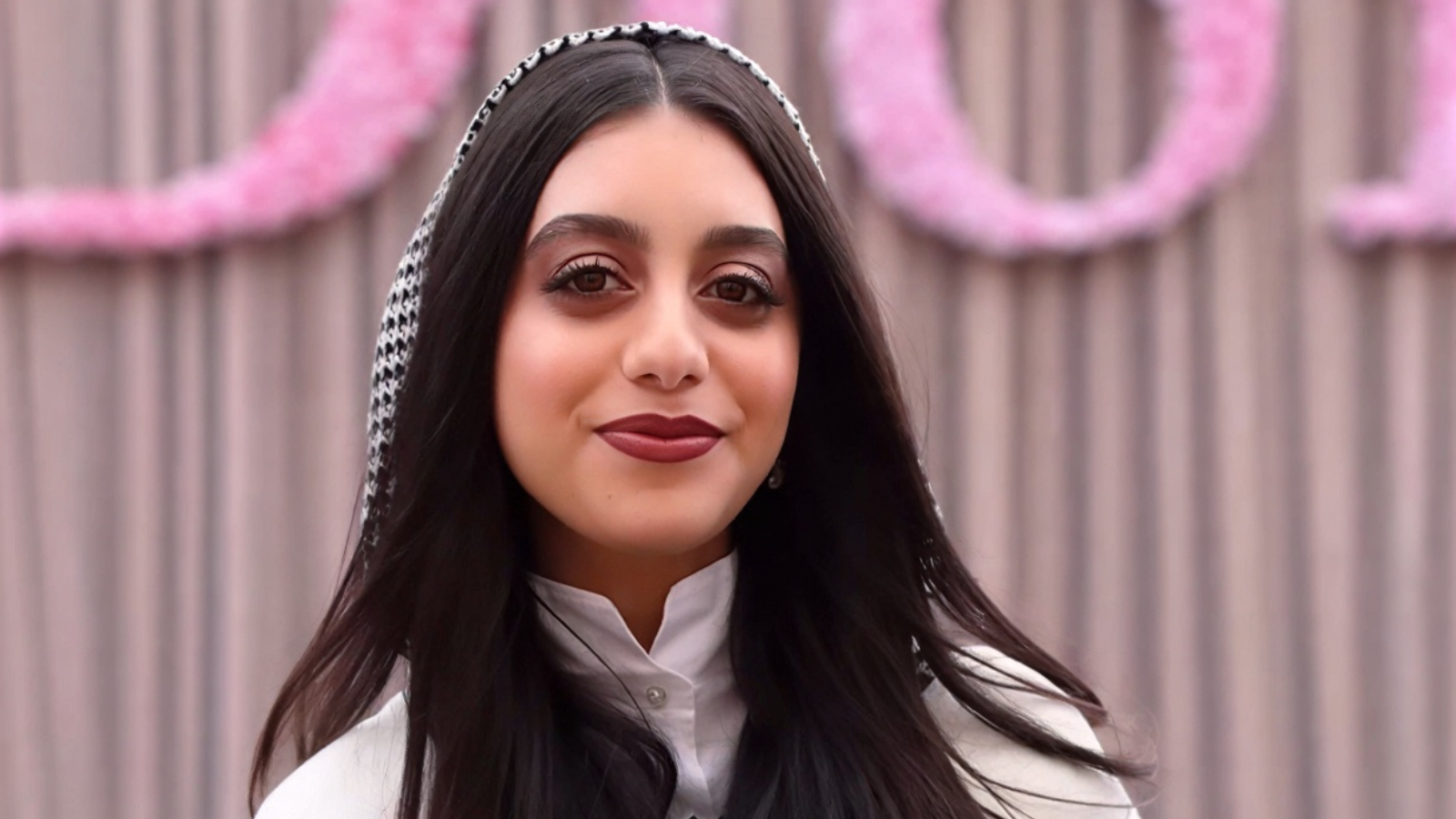 اختيار ياسمينا العبد لتقديم حفل عمر خيرت في لندن.. إليكم موعد الحفل 