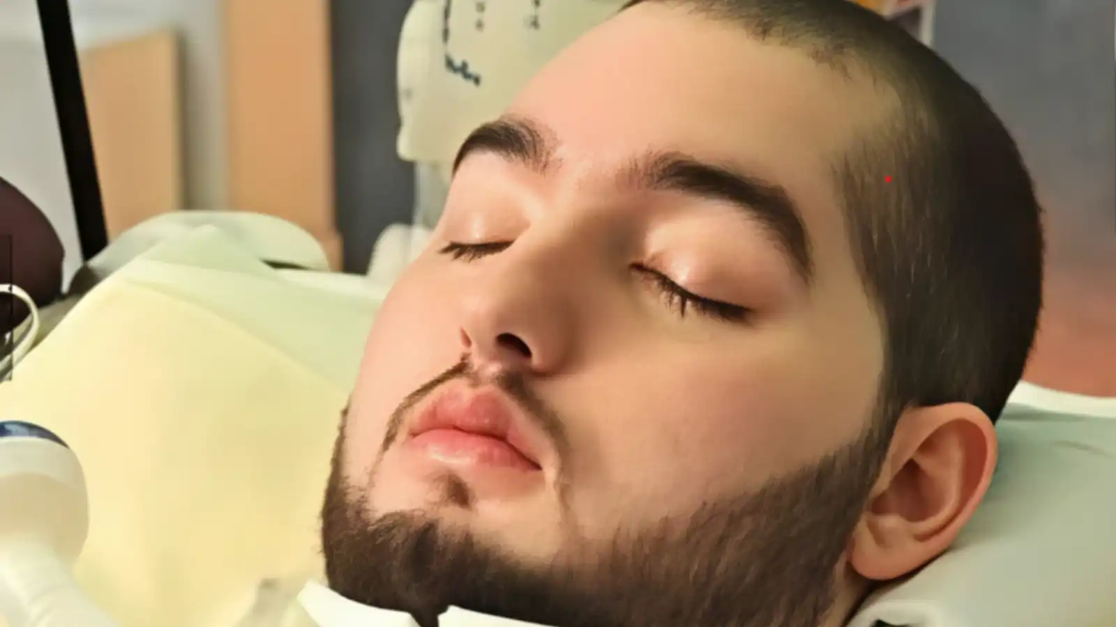 الأمير النائم الوليد بن طلال