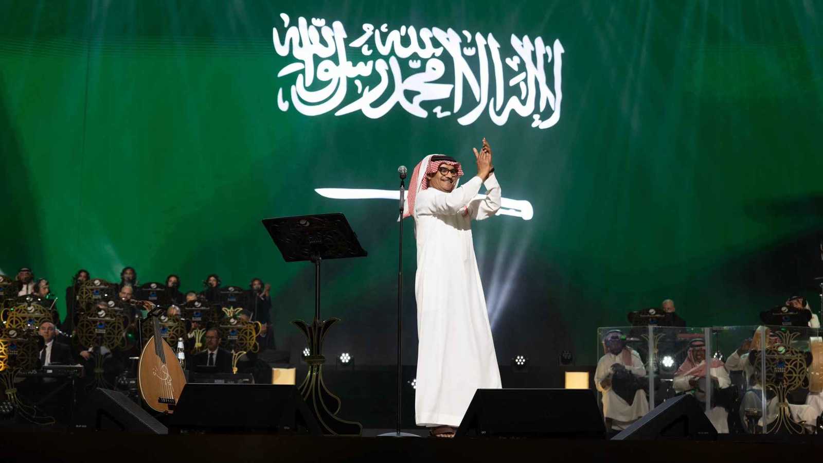 رابح صقر يحيي حفلاً مكتمل العدد في جدة 