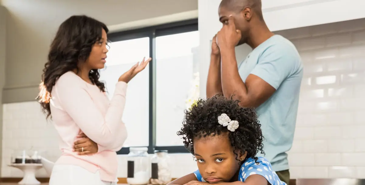 دراسة صادمة: تشاجري مع زوجك أمام الأطفال لتعزيز قدراتهم العاطفية!