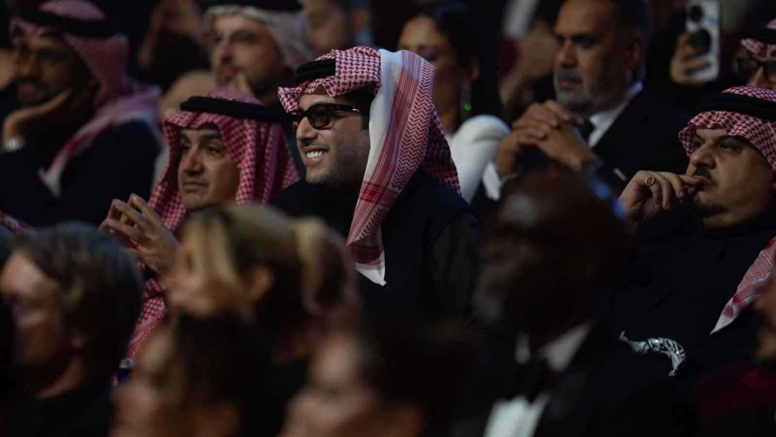 تركي آل الشيخ يوثق كواليس "مود الرياض" (فيديو)