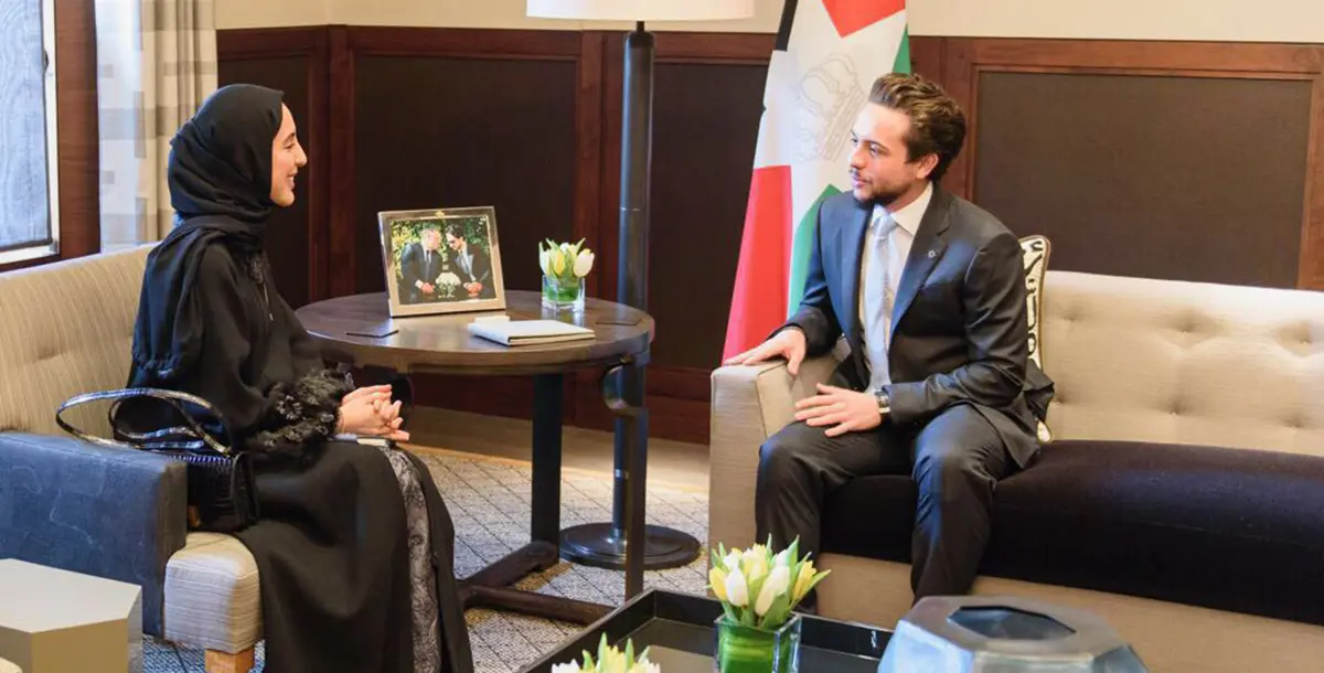 بالصور.. أمير الشباب الأردني مع وزيرة الشباب الإماراتية