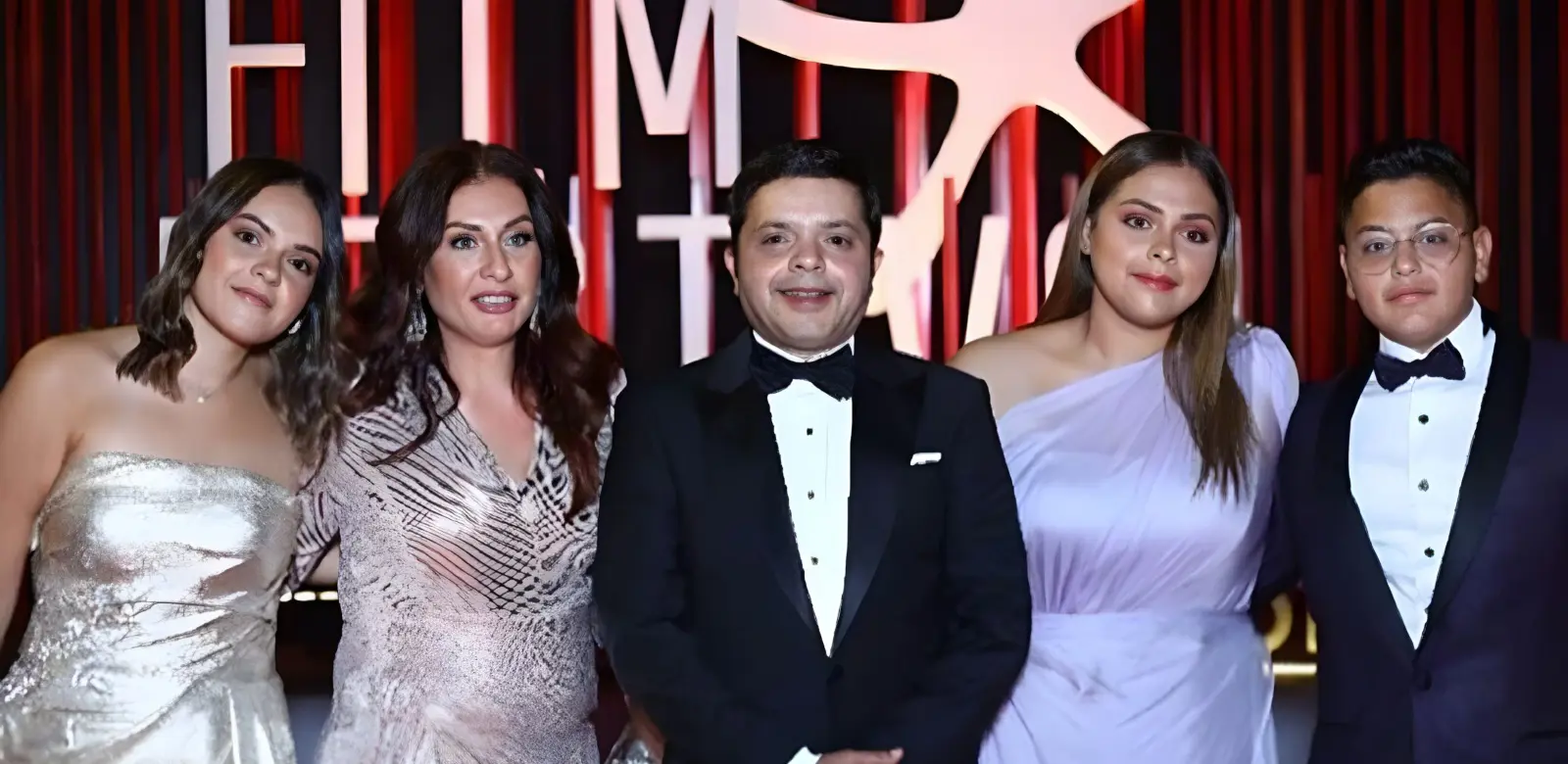 معلومات عن ابنة محمد هنيدي بعد احتفالها بخطوبتها 