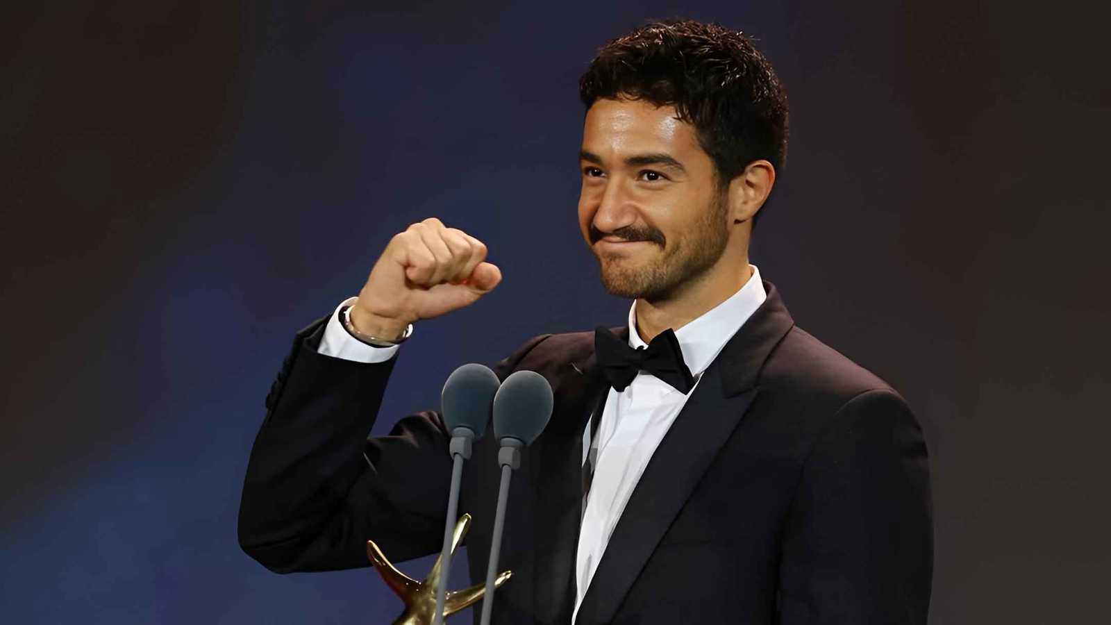 أحمد مالك يرد على نصيحة باسم سمرة حول "التواضع" 