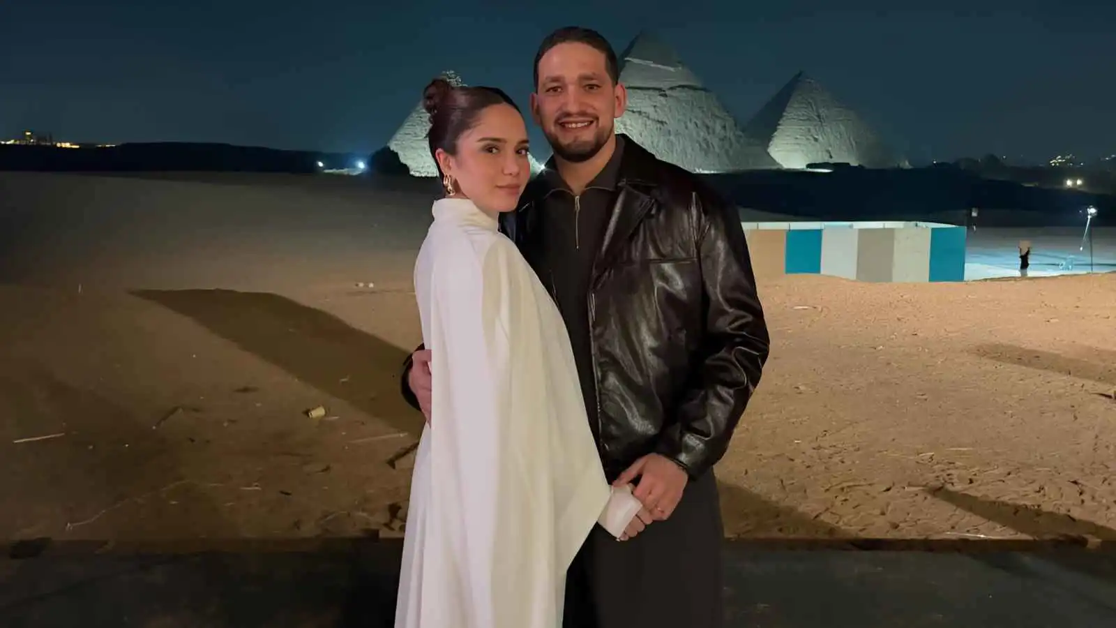 زوج رنا رئيس يحتفل بعيد زواجهما الأول (صور)