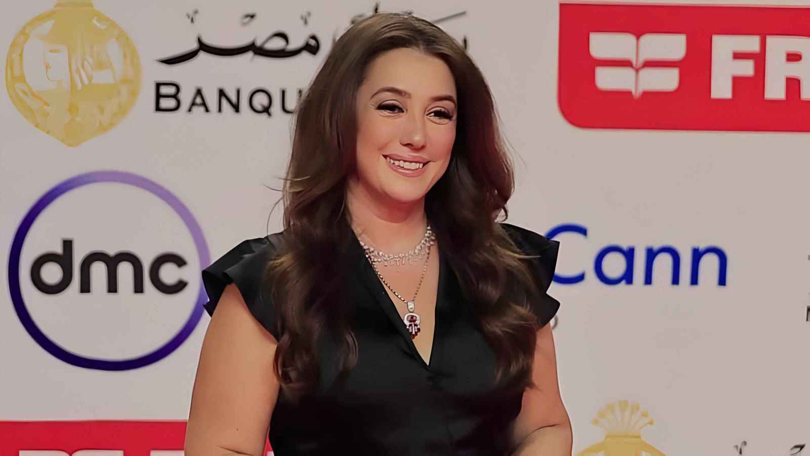 الفنانة السورية كندة علوش خلال مشاركتها في مهرجان القاهرة السينمائي