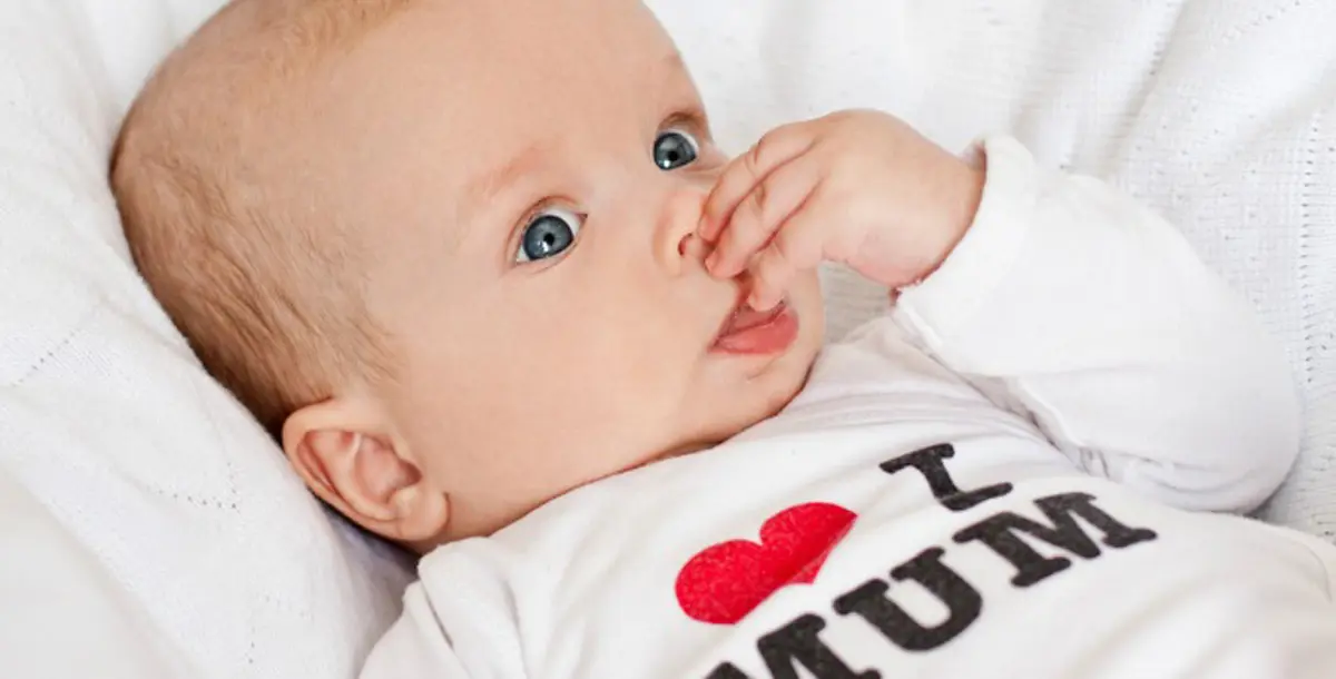 طرق طبيعية لعلاج انسداد أنف الرضيع‎