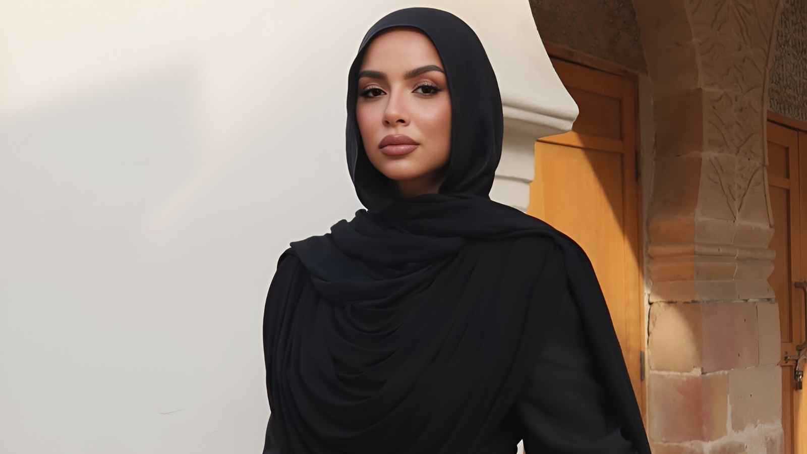 قطع لا غنى عنها في خزانة المرأة خلال رمضان