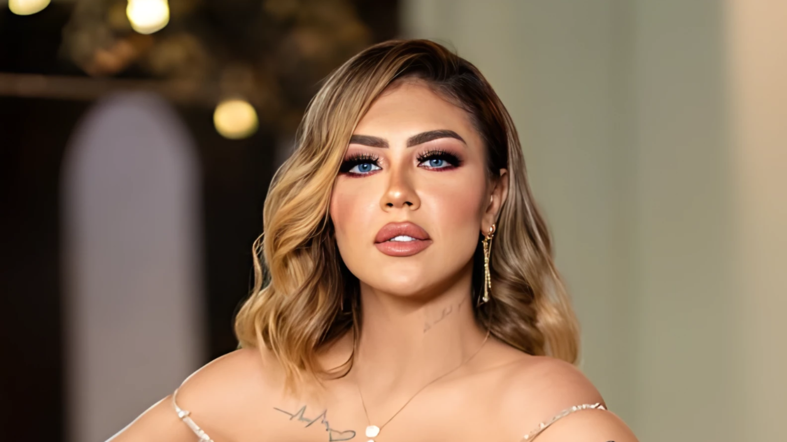 قناة مصرية تفتح تحقيقًا بعد استضافة هدير عبد الرازق.. وياسمين الخطيب تعتذر