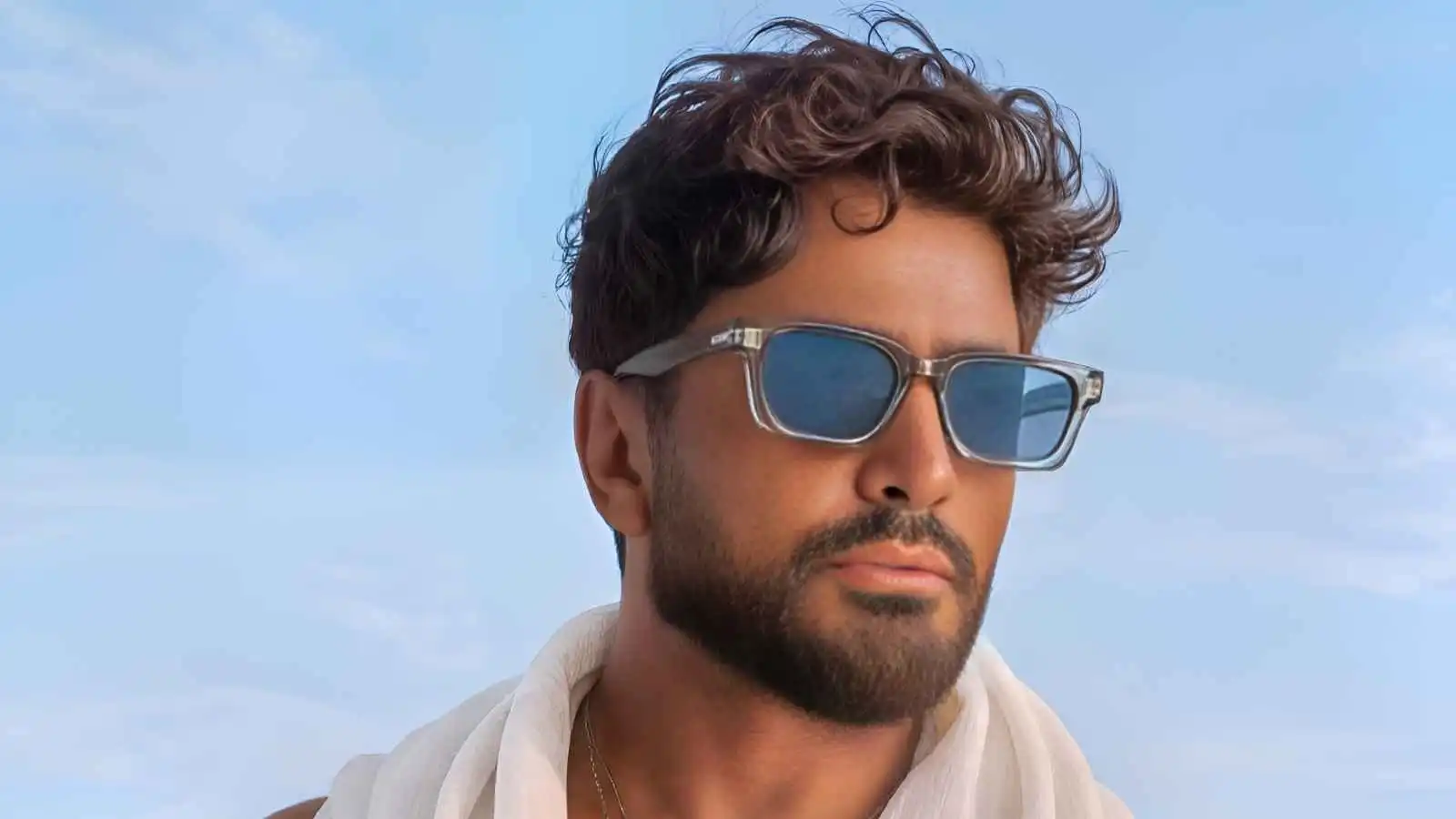 تأجيل مفاجئ لحفلي كايروكي وتامر حسني في "يلا ساحل"