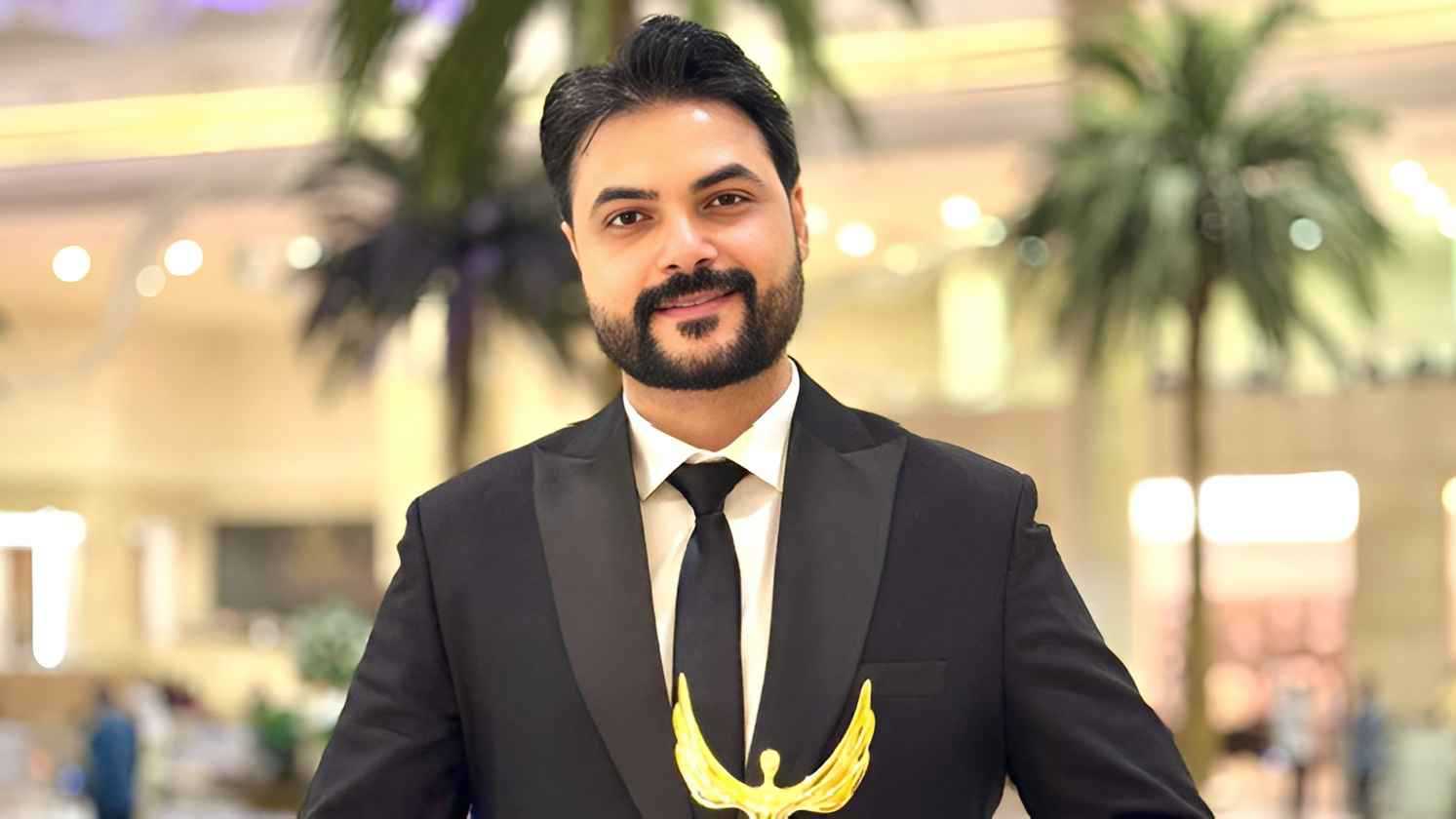 وفاة والد محمود حمدان مؤلف مسلسل "علي كلاي"