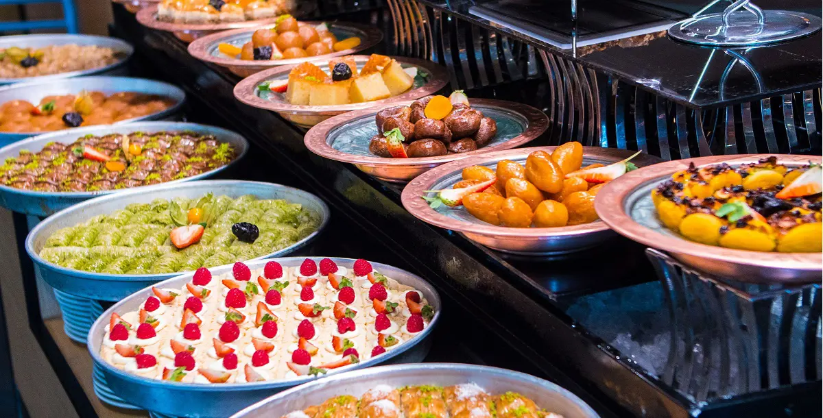 فندق "ريكسوس النخلة دبي" يعلن عن وجبة البرانش التركي