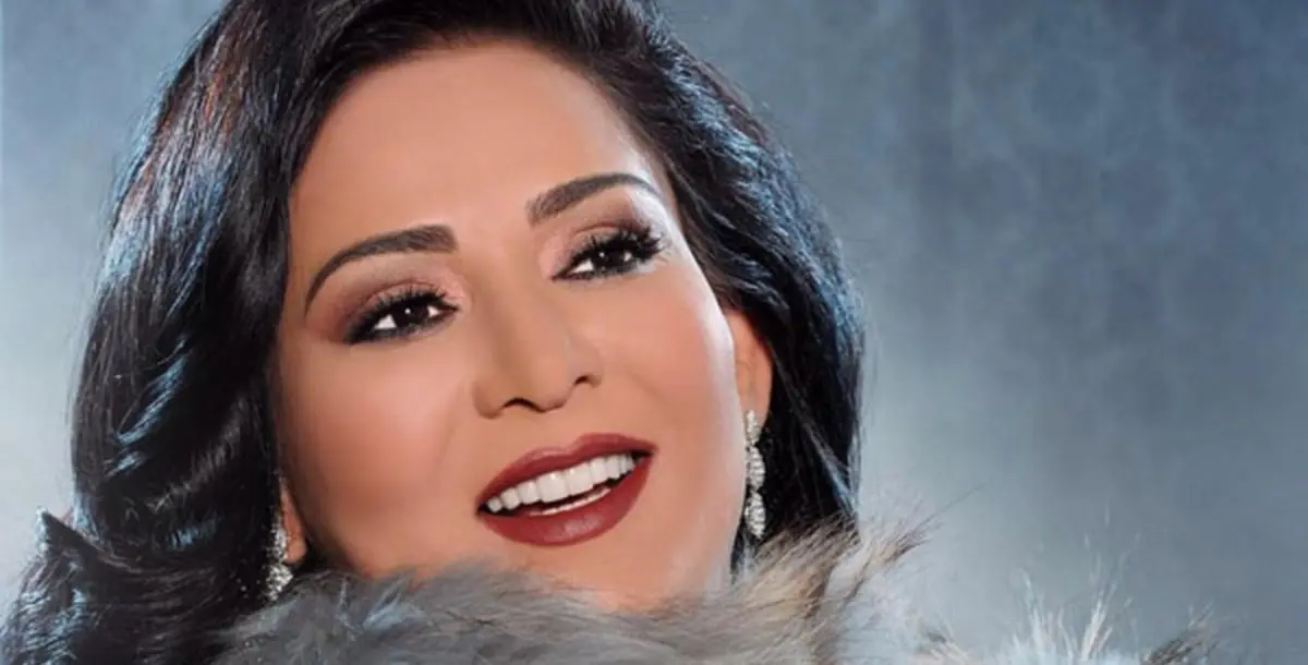 نوال الكويتية تستعد لتقديم حفلها الغنائي بالسعودية.. وهذهتها مع ابنتها الوحيدة!