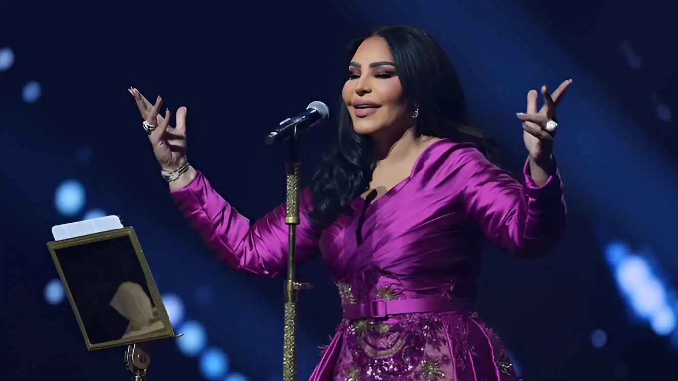 أحلام تطل على جمهورها في جدة بليلة استثنائية (فيديو)