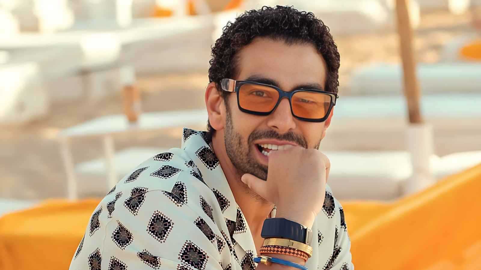 محمد كيلاني "يفك النحس" بمشاركة 11 نجمًا
