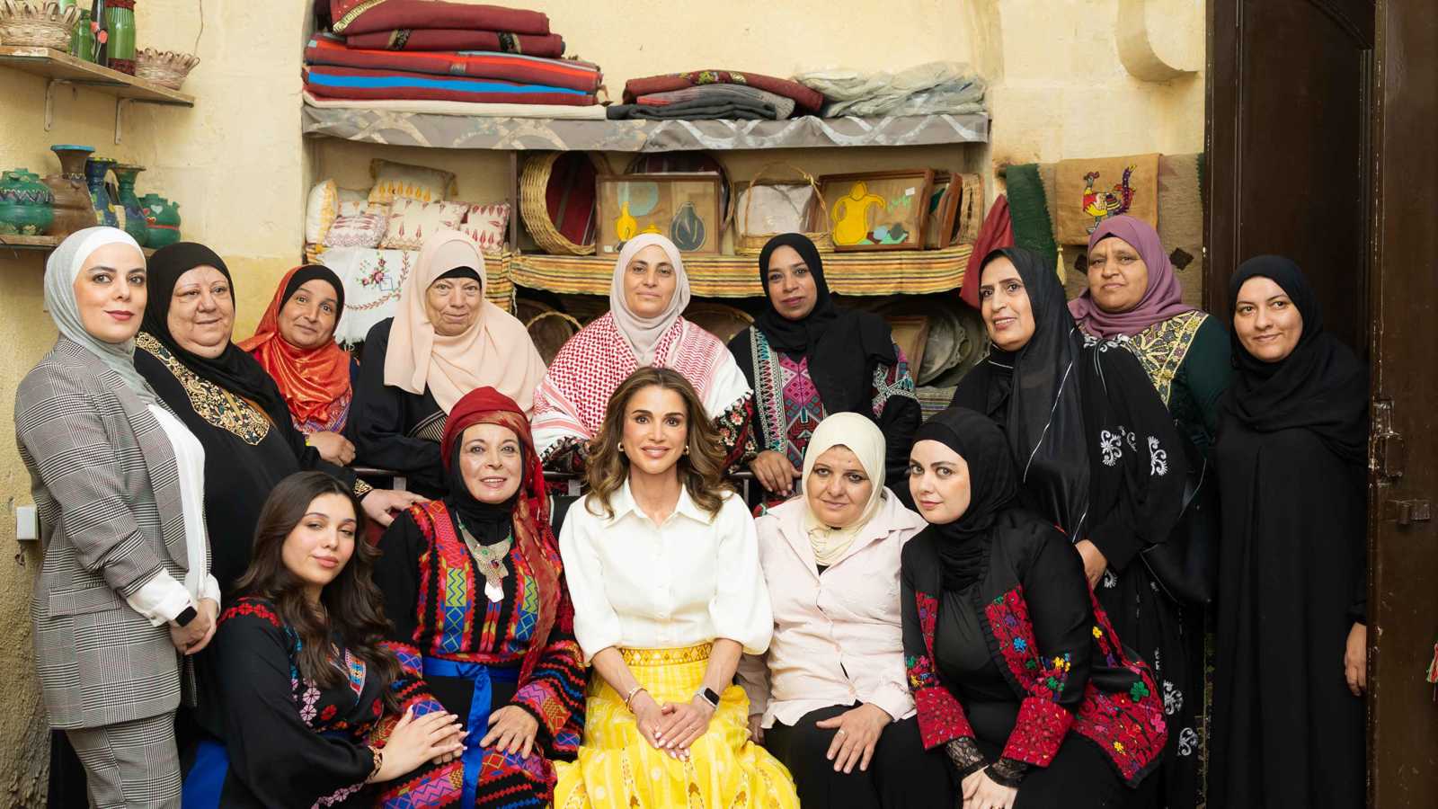 زيارة الملكة رانيا العبدالله إلى السلط