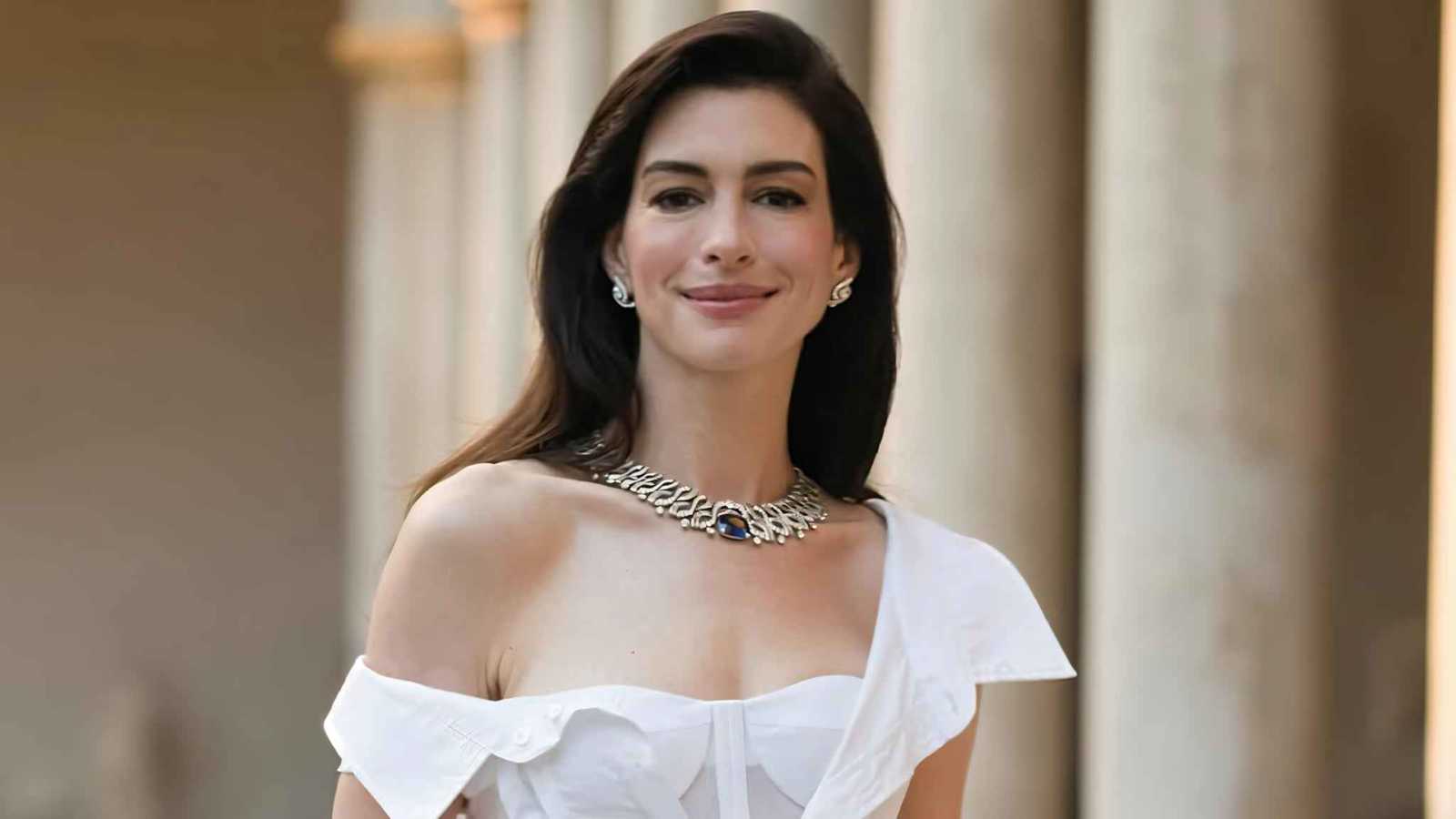 آن هاثاواي
