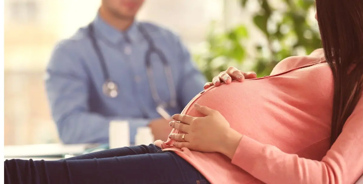 الحوامل قصيرات القامة أكثر عرضة للمضاعفات أثناء الحمل