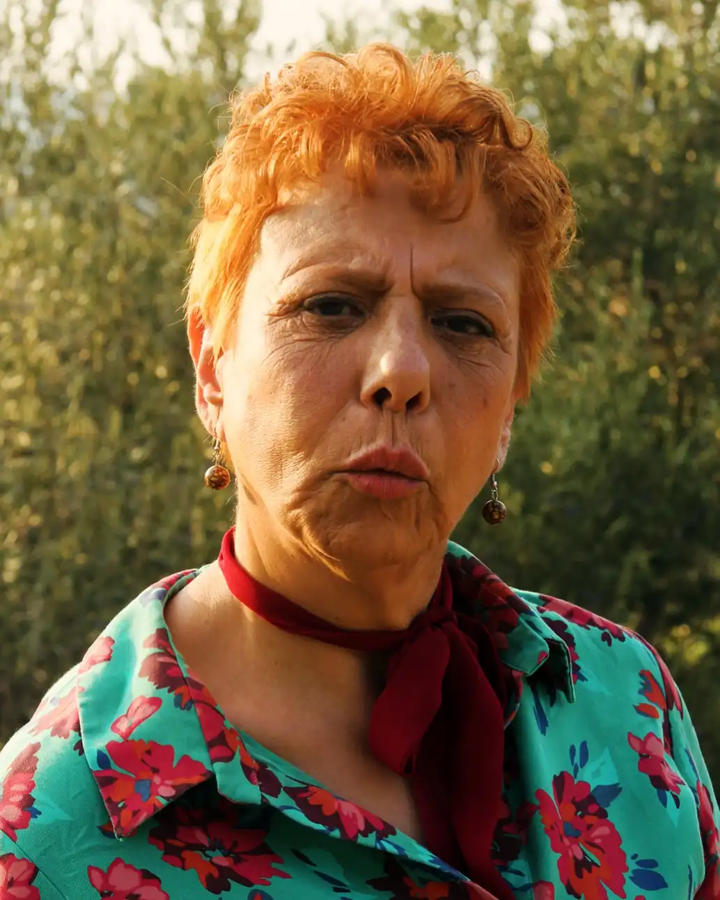 سوسن أبو عفار تكشف تفاصيل شخصيتها في مسلسل "خارج التغطية"