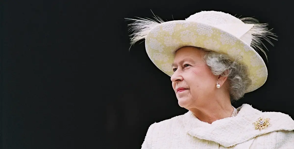 65 عامًا من الحكم الملكي.. للملكة إليزابيث الثانية عبر السنين